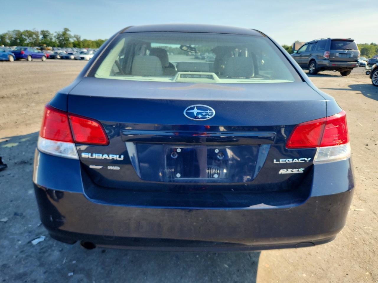 2013 Subaru Legacy 2.5i Premium Blue vin: 4S3BMBG67D3045637