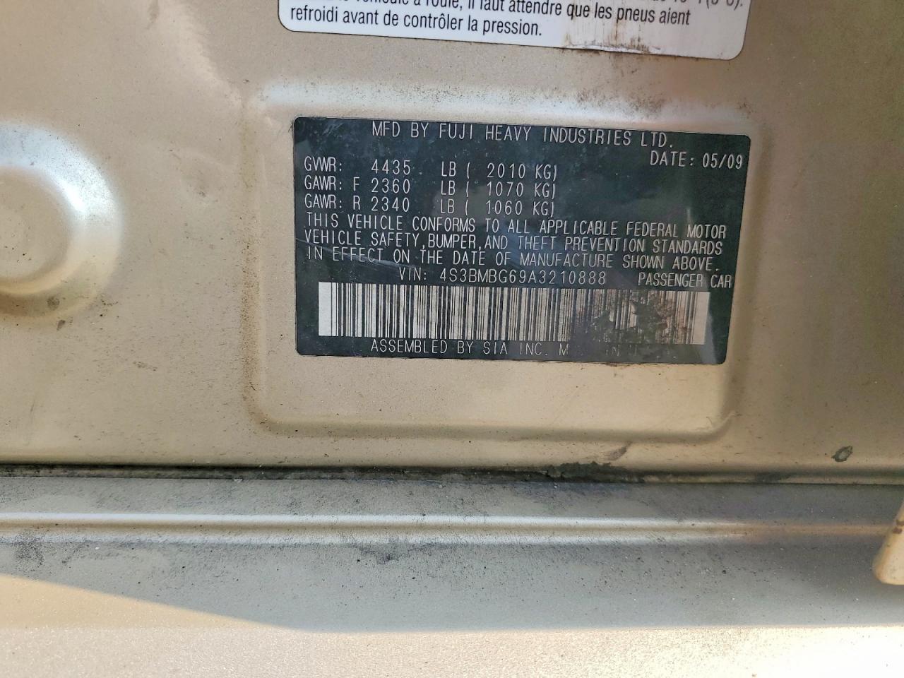 2010 Subaru Legacy 2.5i Premium Tan vin: 4S3BMBG69A3210888