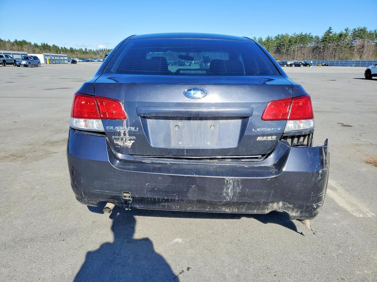 2011 Subaru Legacy 2.5i Premium Charcoal vin: 4S3BMBG6XB3216491