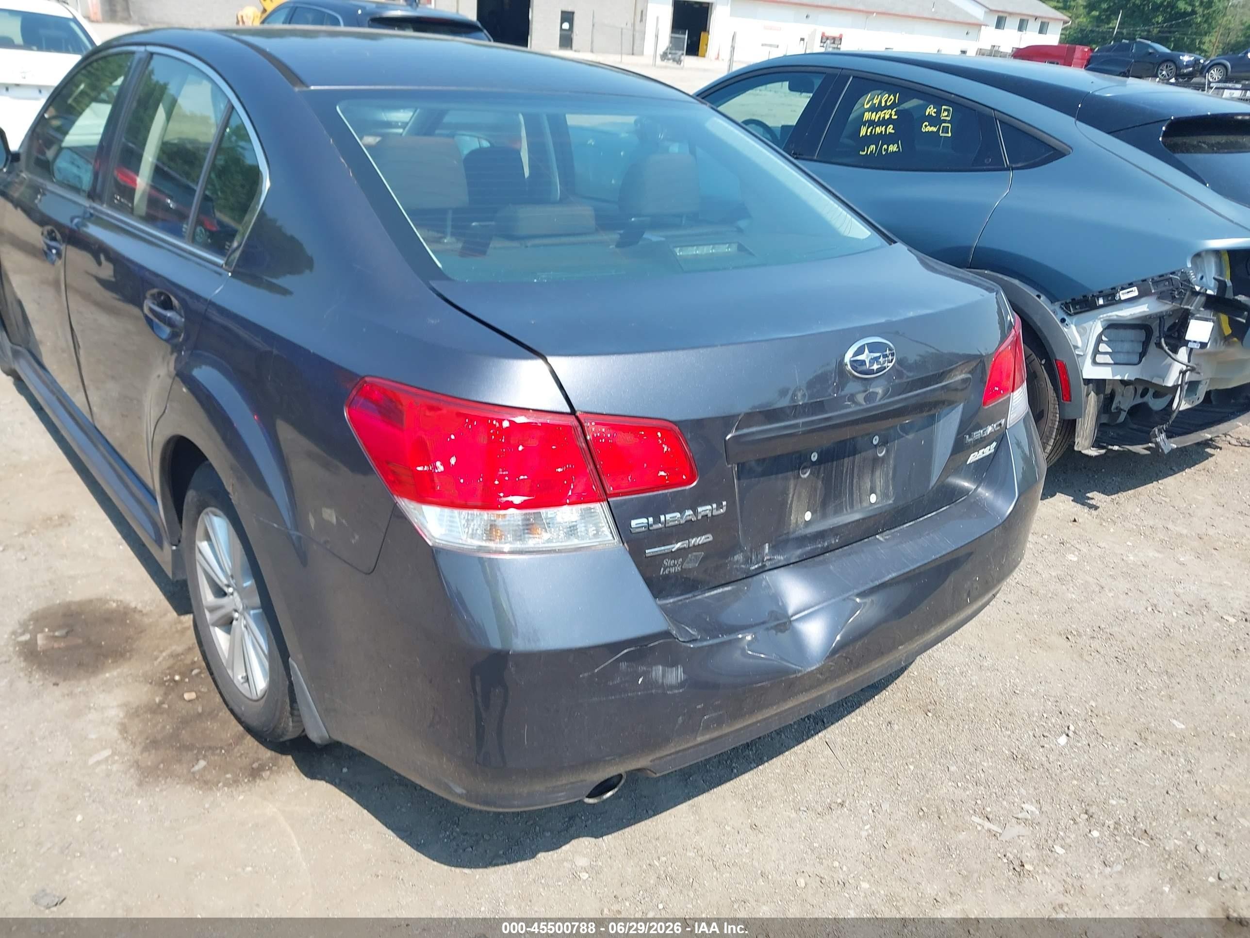 2012 Subaru Legacy 2.5i Premium Серый vin: 4S3BMBG6XC3026448