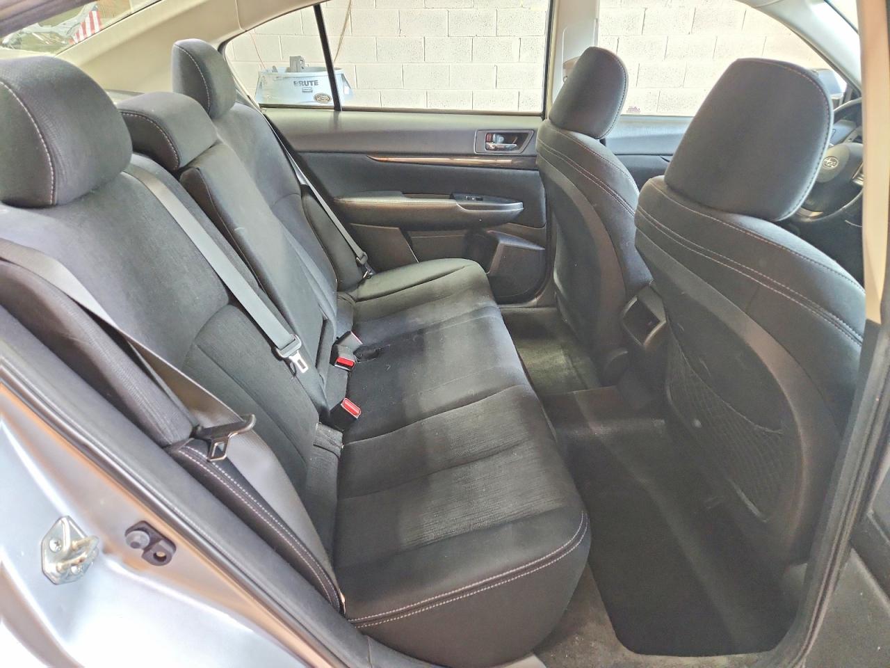 2013 Subaru Legacy 2.5i Premium Silver vin: 4S3BMBG6XD3042263