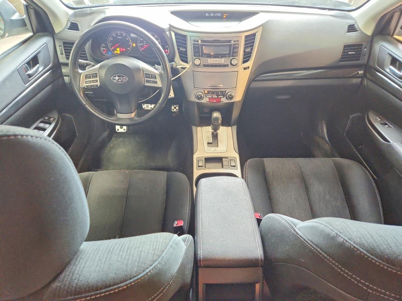 2013 Subaru Legacy 2.5i Premium Silver vin: 4S3BMBG6XD3042263