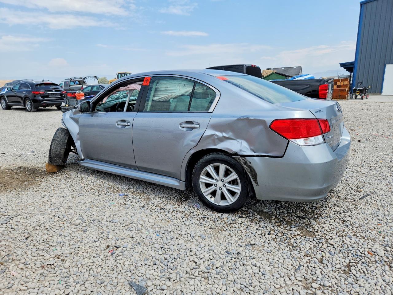 2010 Subaru Legacy 2.5i Premium Silver vin: 4S3BMBH61A3210074