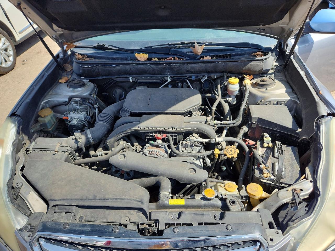 2010 Subaru Legacy 2.5i Premium Gray vin: 4S3BMBH63A3243156