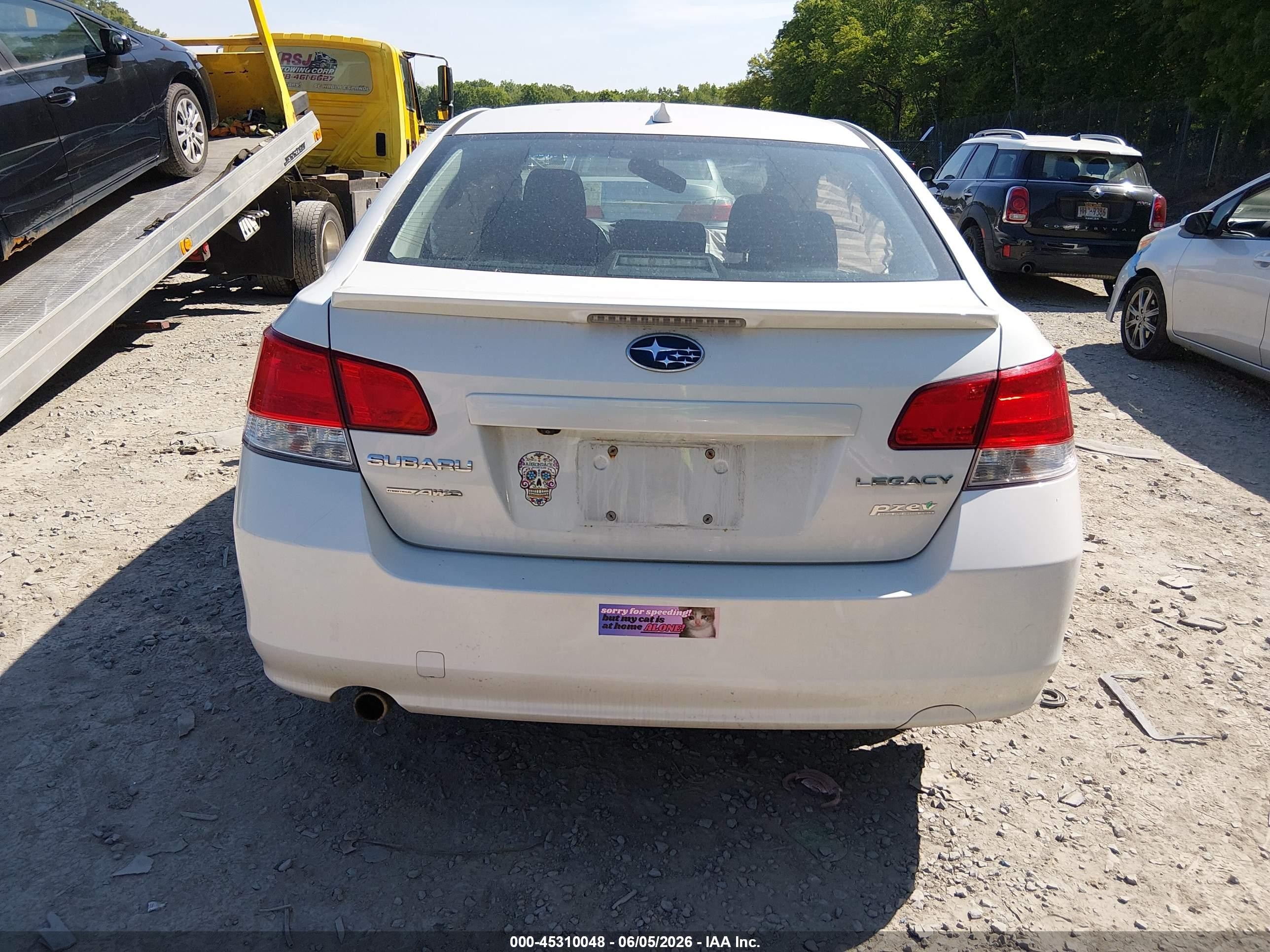 2014 Subaru Legacy 2.5 I Sport White vin: 4S3BMBH64E3027693