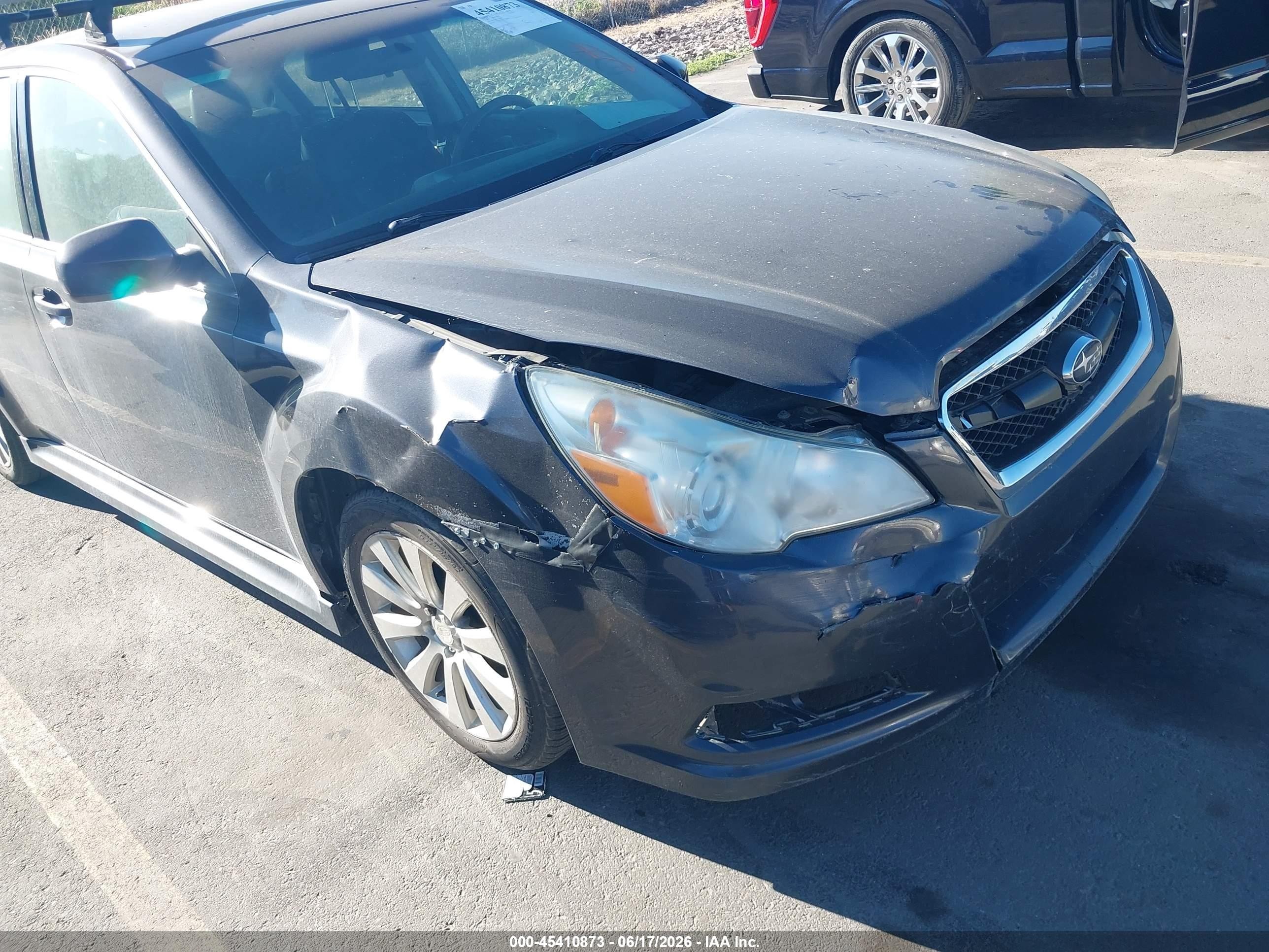 2010 Subaru Legacy 2.5i Limited Gray vin: 4S3BMBJ60A3238636