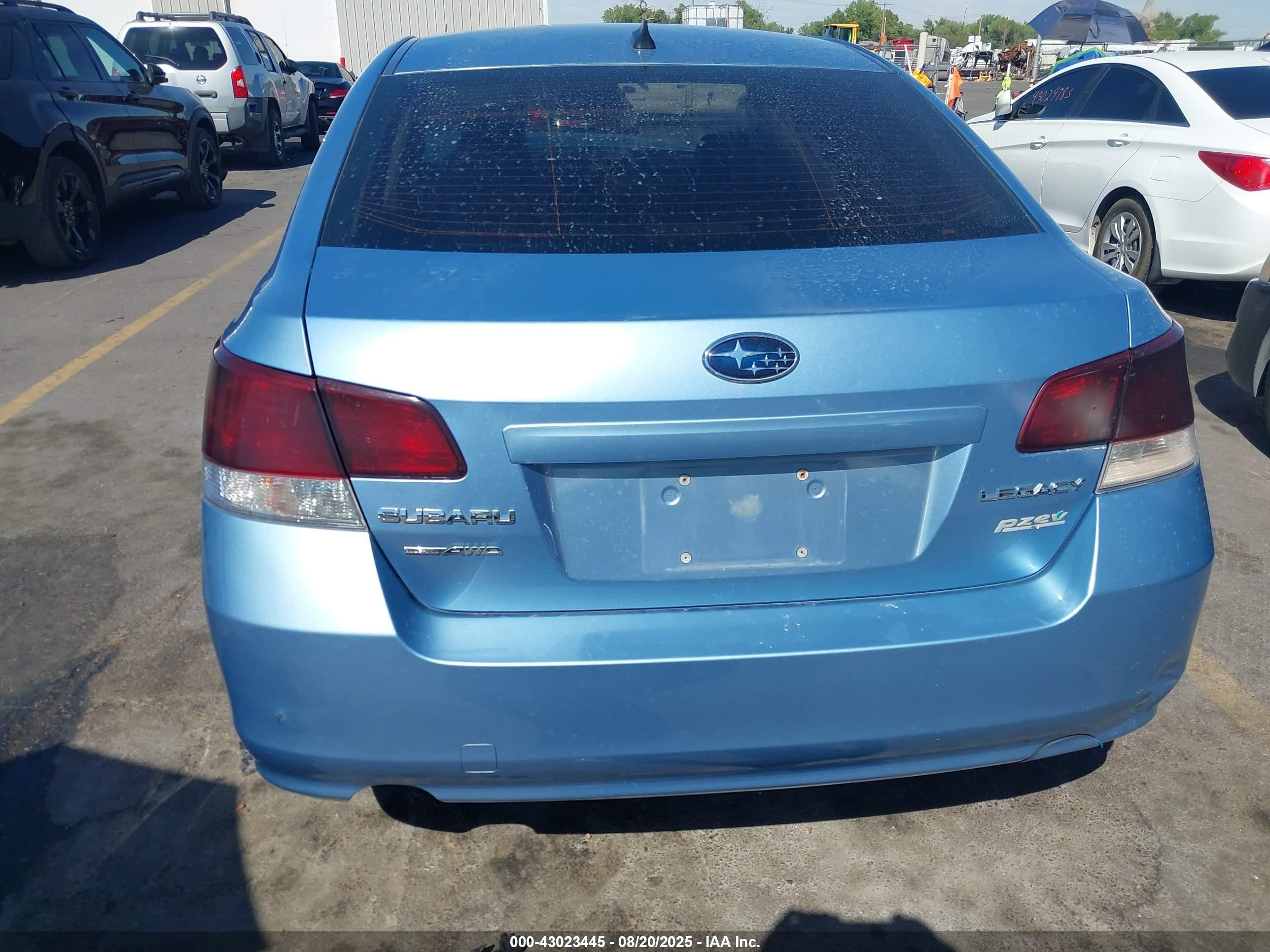 2012 Subaru Legacy 2.5i Limited Light Blue vin: 4S3BMBJ60C3015175