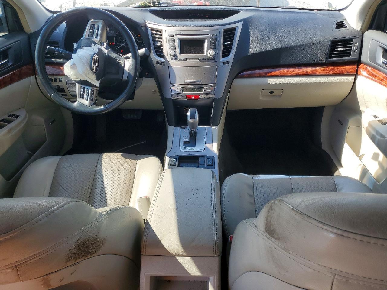 2012 Subaru Legacy 2.5i Limited White vin: 4S3BMBJ60C3024586