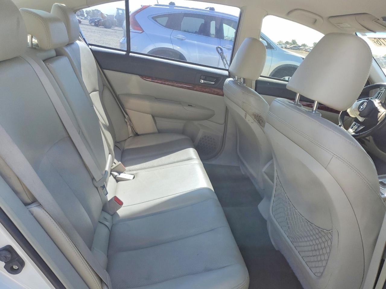 2012 Subaru Legacy 2.5i Limited White vin: 4S3BMBJ60C3024586