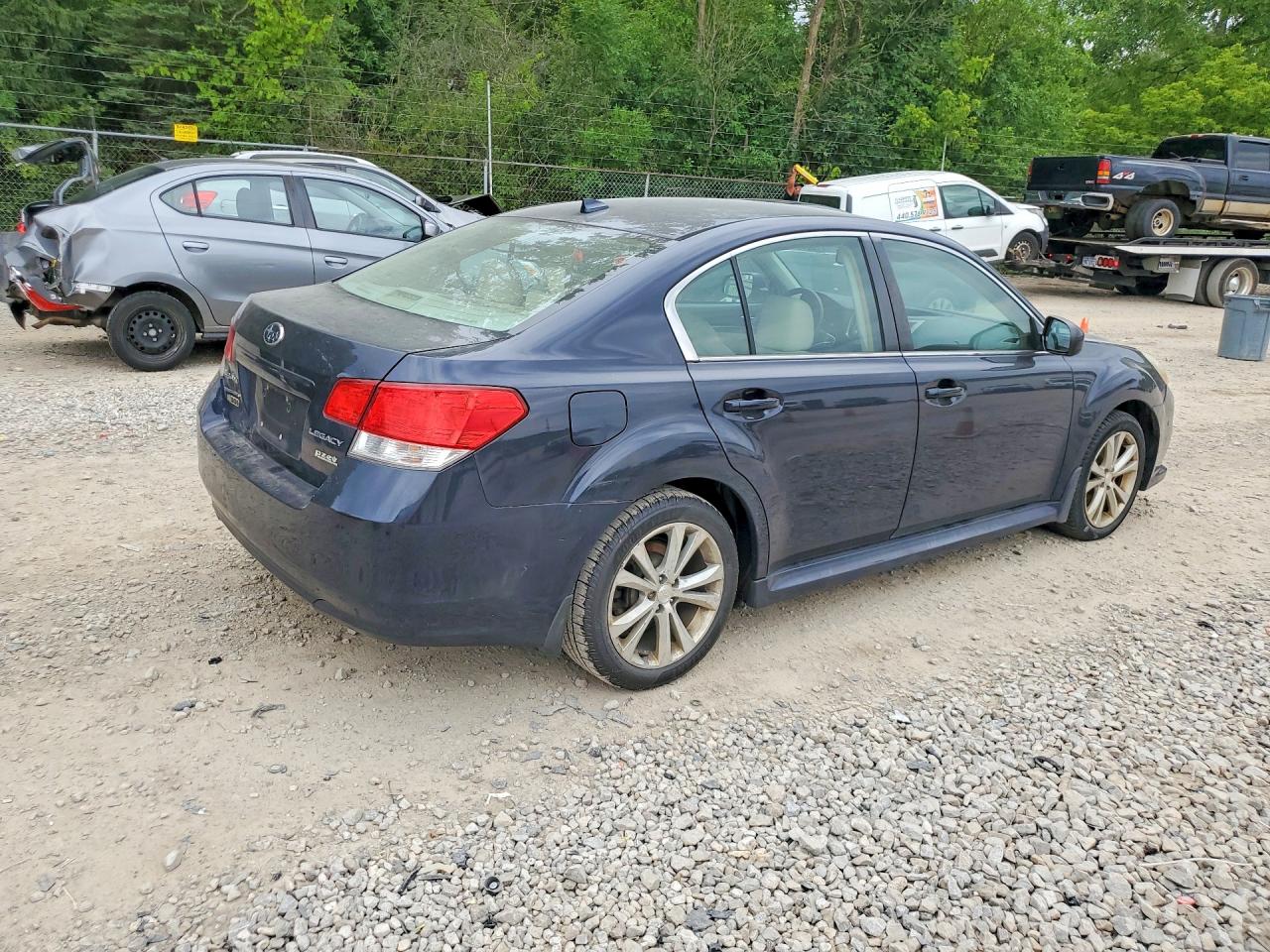 2013 Subaru Legacy 2.5i Limited Black vin: 4S3BMBJ60D3006607