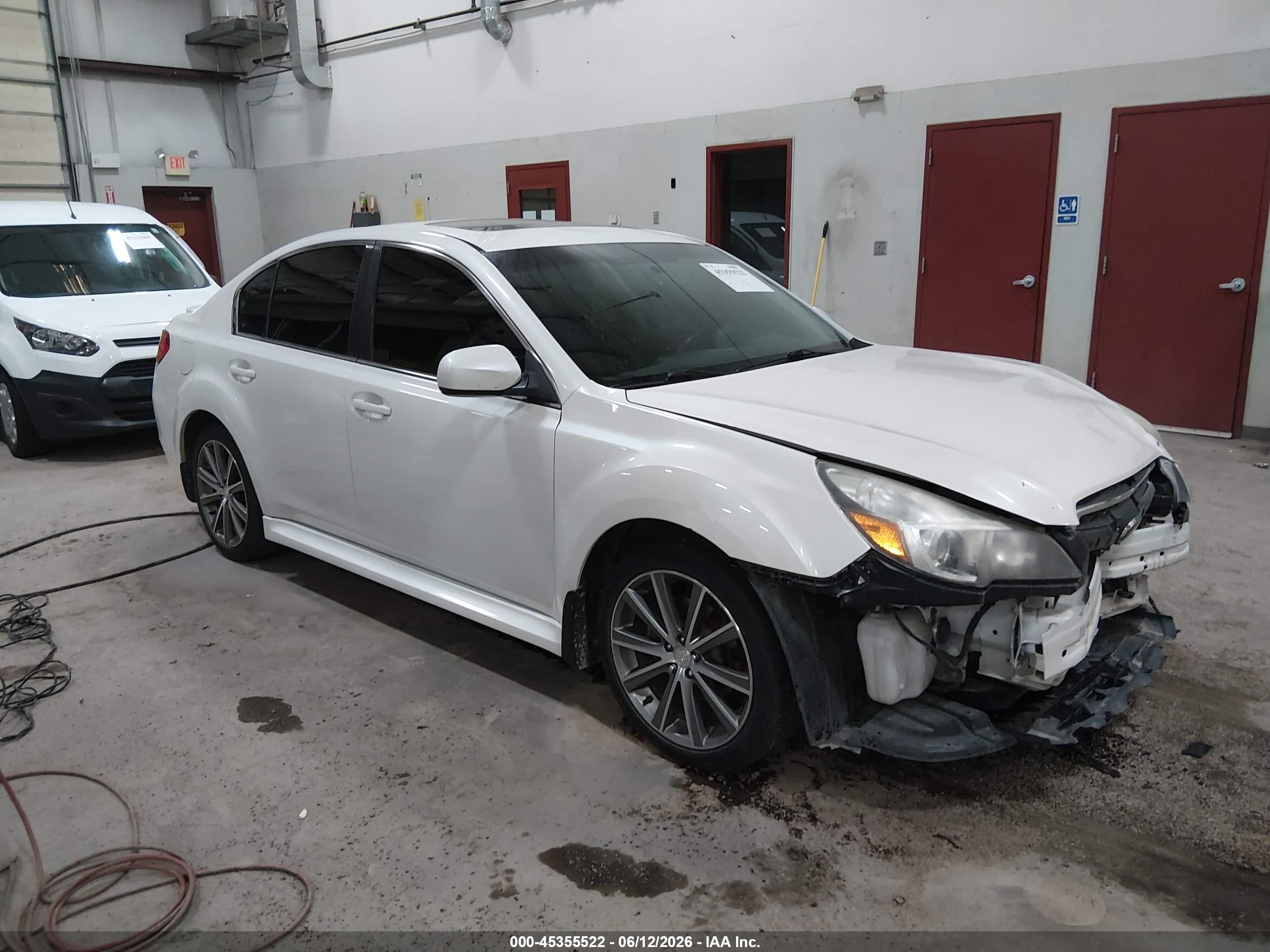 2014 Subaru Legacy 2.5 I Sport White vin: 4S3BMBJ60E3007418
