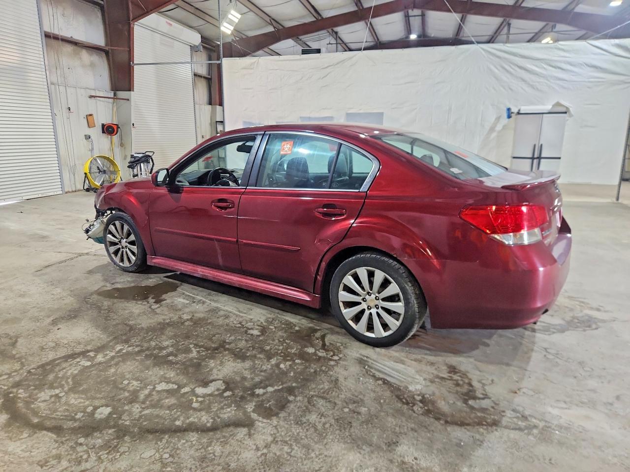 2010 Subaru Legacy 2.5i Limited Красный vin: 4S3BMBJ66A3219315