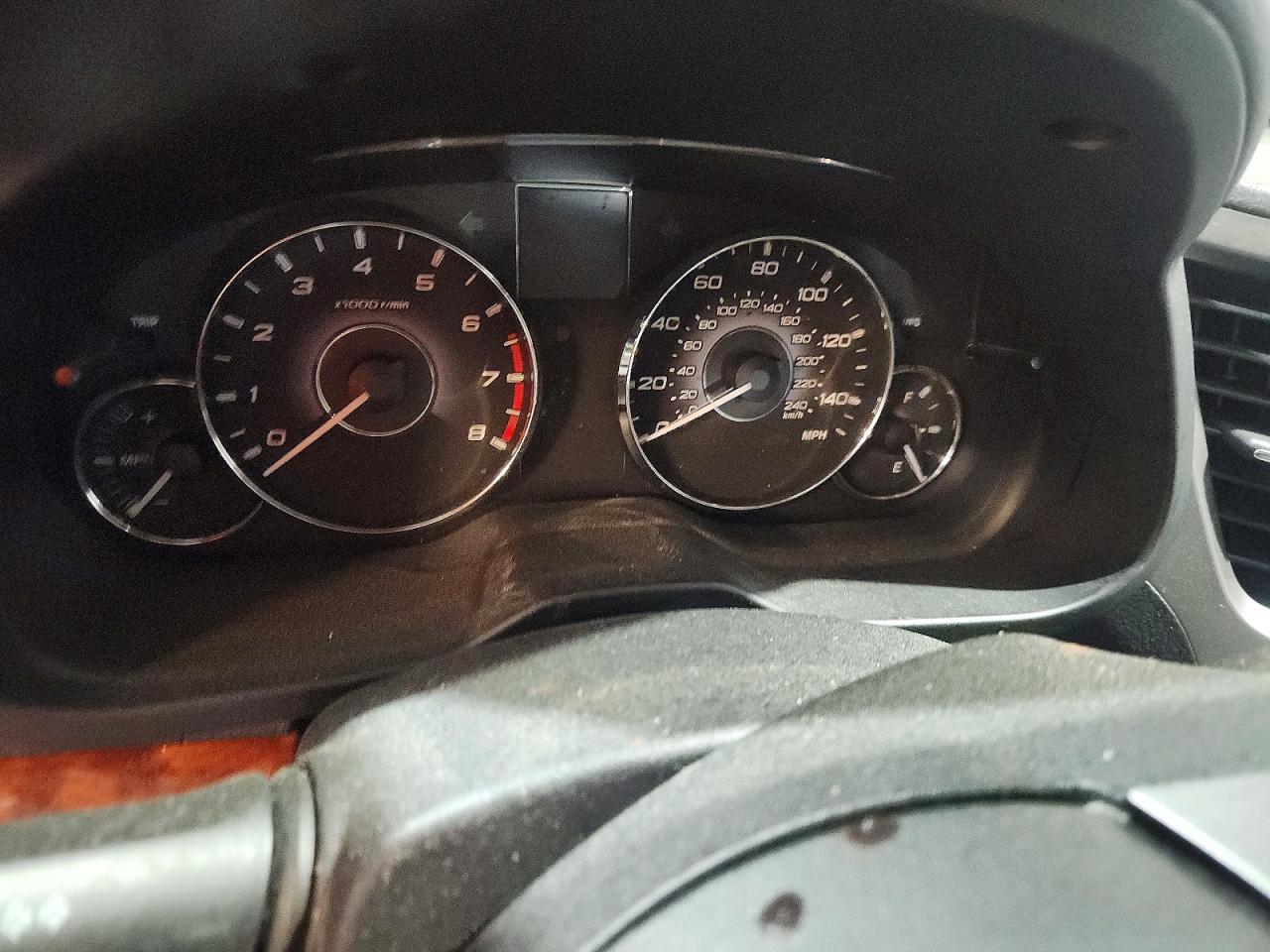 2010 Subaru Legacy 2.5i Limited Красный vin: 4S3BMBJ66A3219315