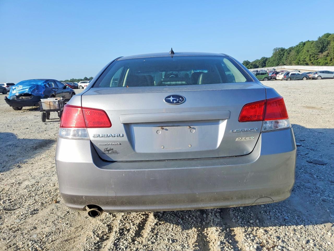 2011 Subaru Legacy 2.5i Limited Silver vin: 4S3BMBJ68B3239521