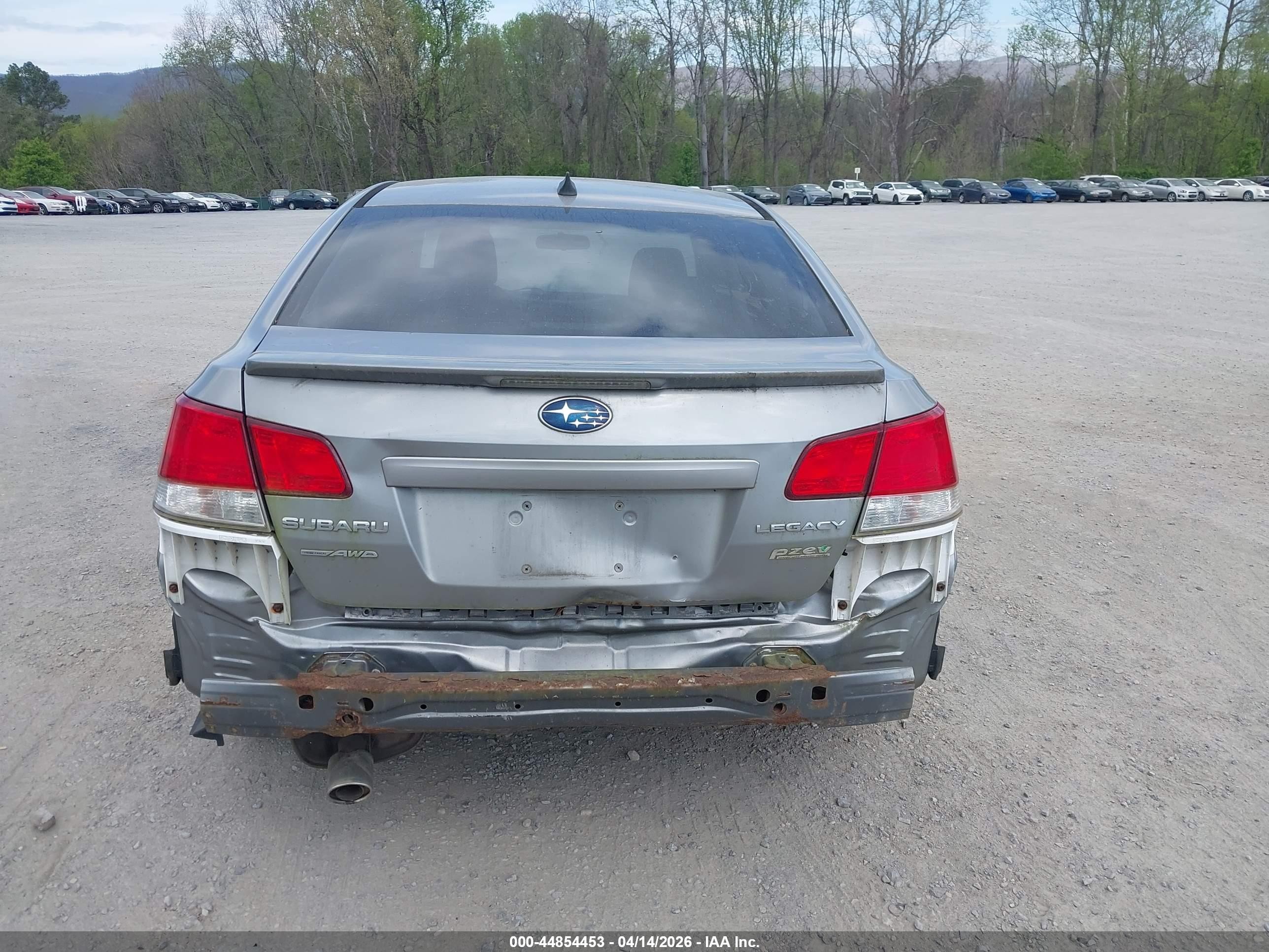 2011 Subaru Legacy 2.5i Limited Silver vin: 4S3BMBJ68B3250504