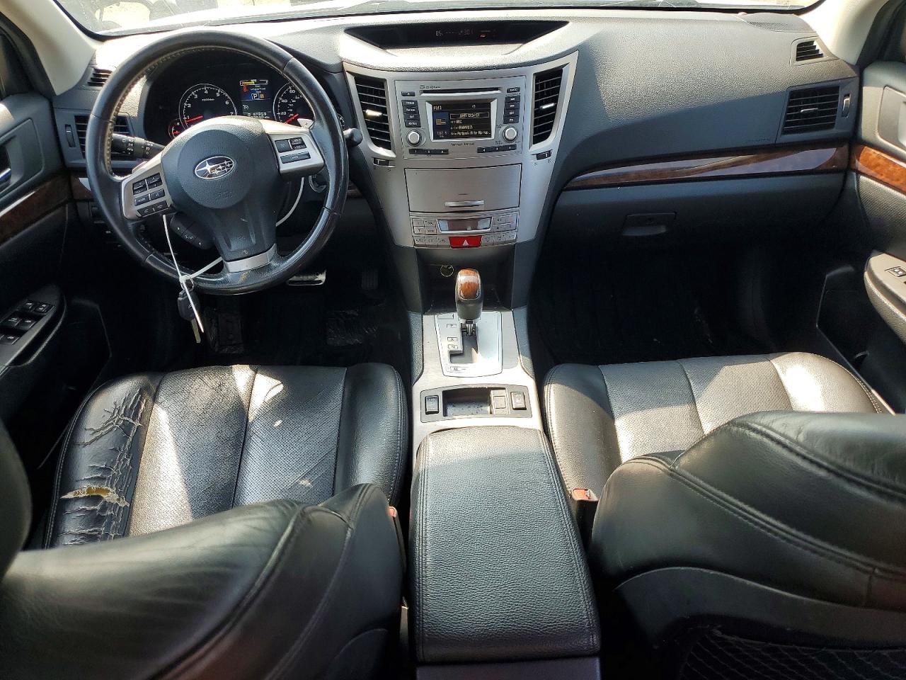 2013 Subaru Legacy 2.5i Limited Silver vin: 4S3BMBJ68D3005527