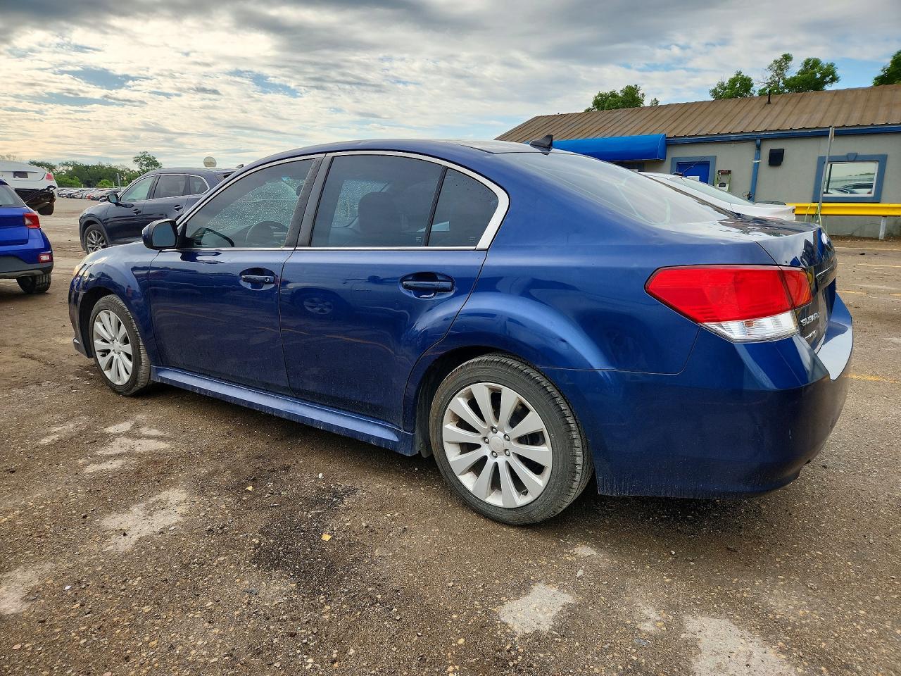 2011 Subaru Legacy 2.5i Limited Синий vin: 4S3BMBK60B3230262