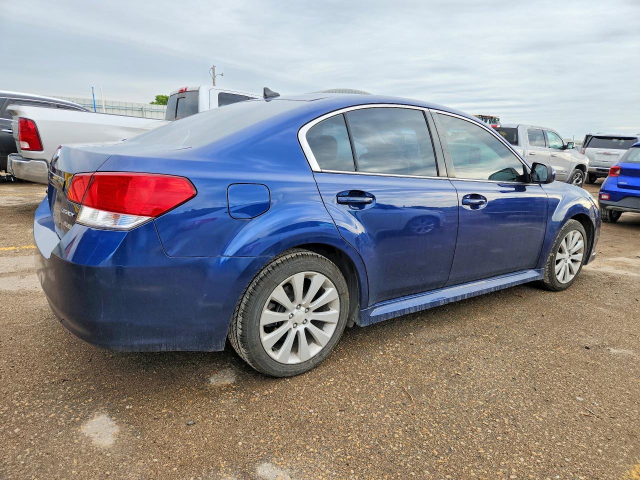 2011 Subaru Legacy 2.5i Limited Синий vin: 4S3BMBK60B3230262