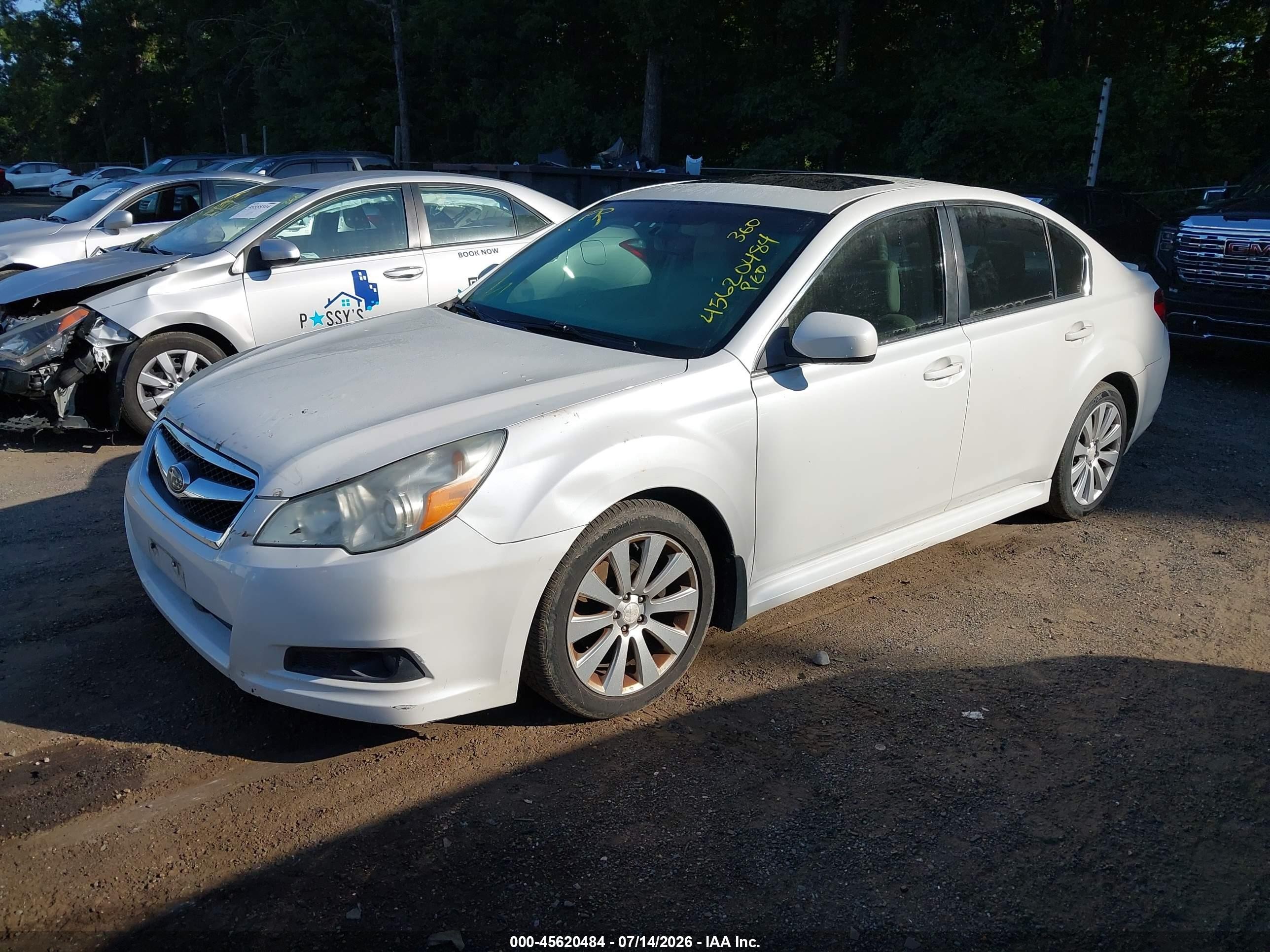 2011 Subaru Legacy 2.5i Limited White vin: 4S3BMBK60B3248017