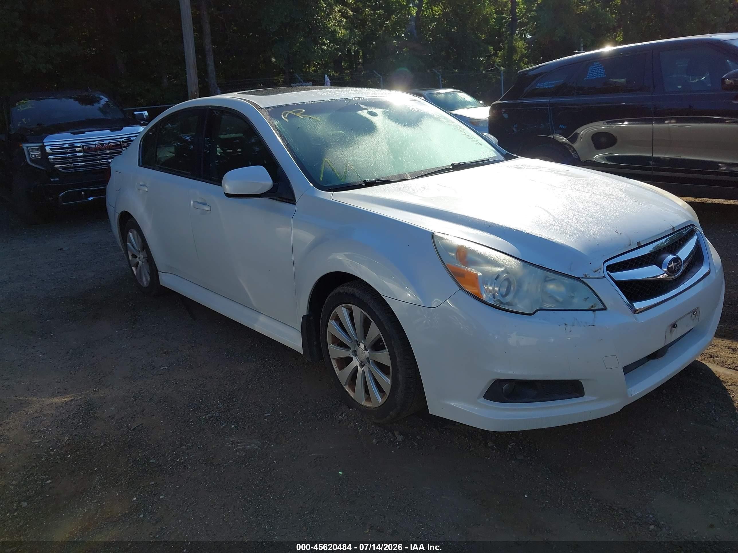 2011 Subaru Legacy 2.5i Limited White vin: 4S3BMBK60B3248017