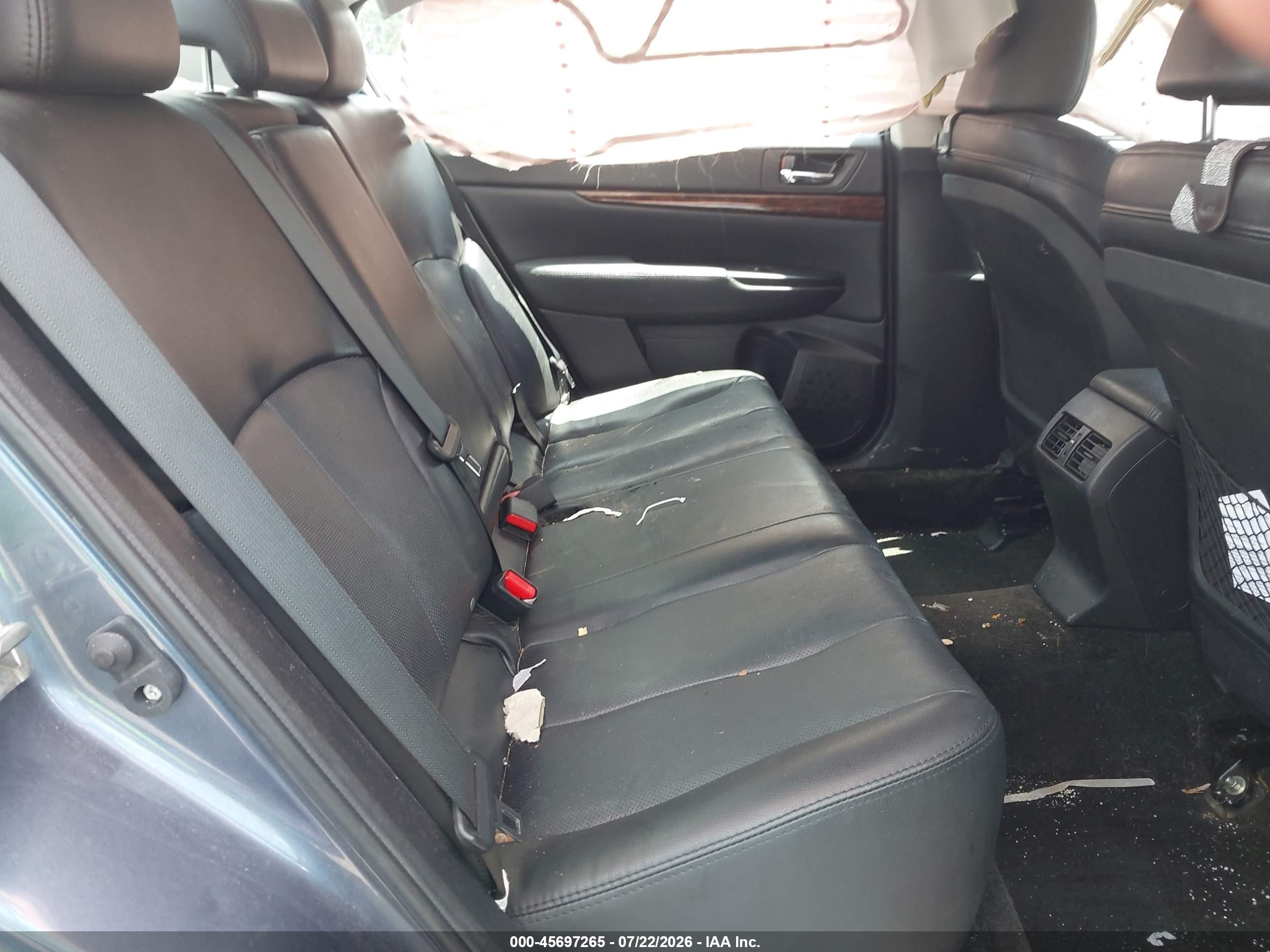 2013 Subaru Legacy 2.5i Limited Синий vin: 4S3BMBK60D3024717