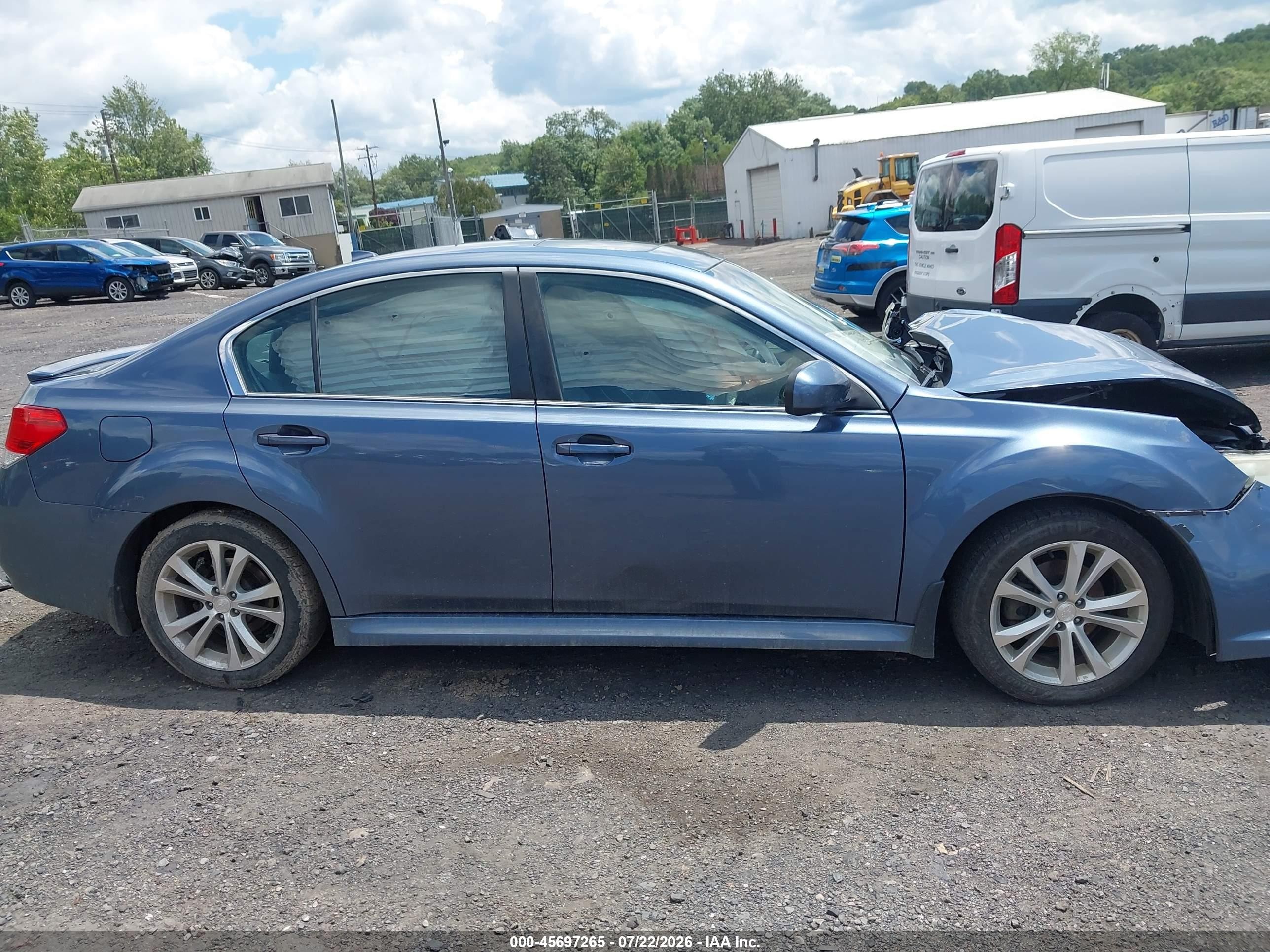 2013 Subaru Legacy 2.5i Limited Синий vin: 4S3BMBK60D3024717