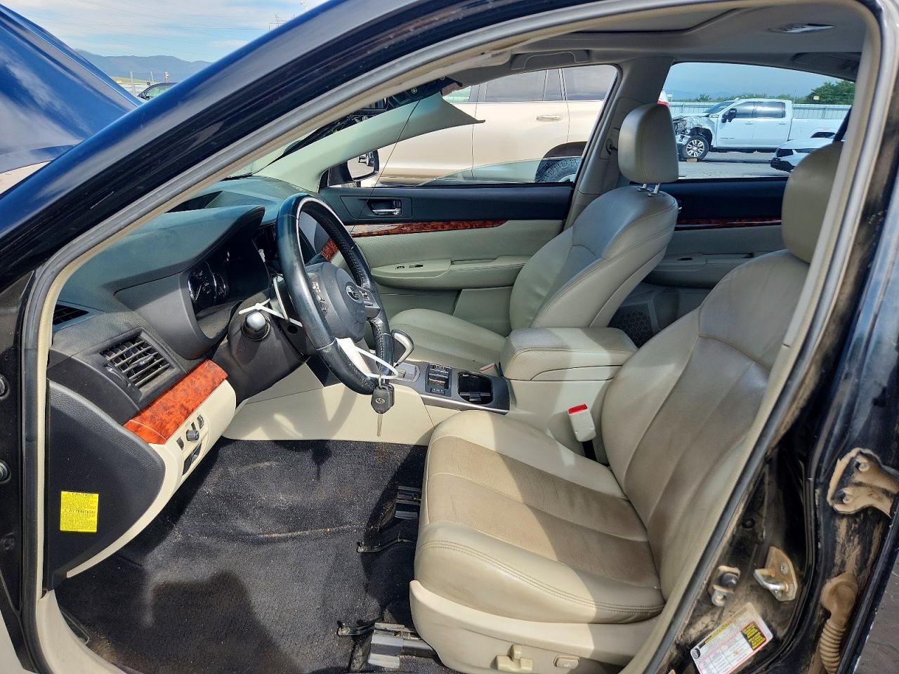 2010 Subaru Legacy 2.5i Limited Black vin: 4S3BMBK61A3234660