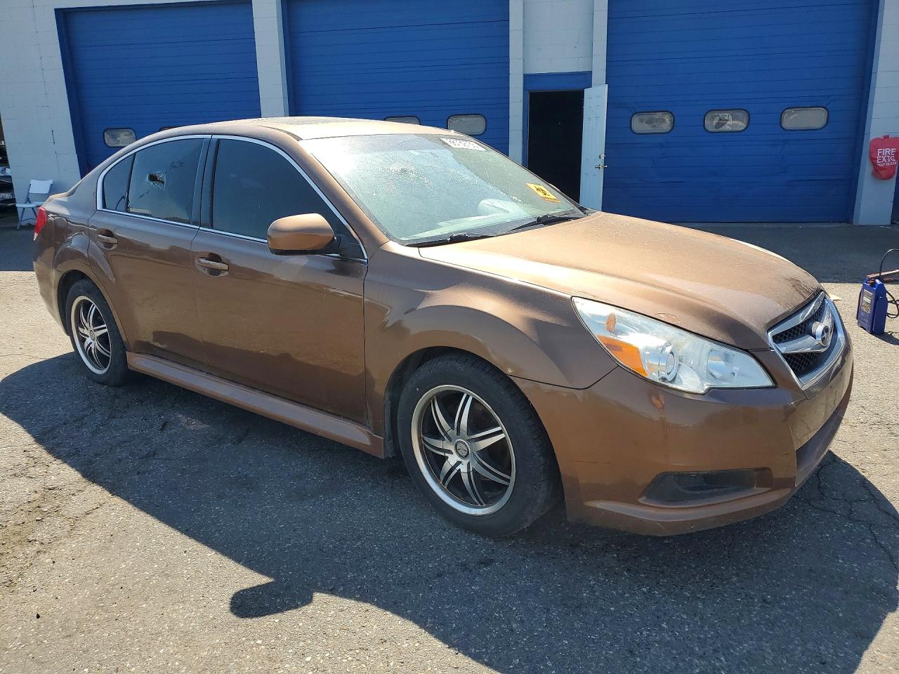 2011 Subaru Legacy 2.5i Limited Brown vin: 4S3BMBK61B3211235