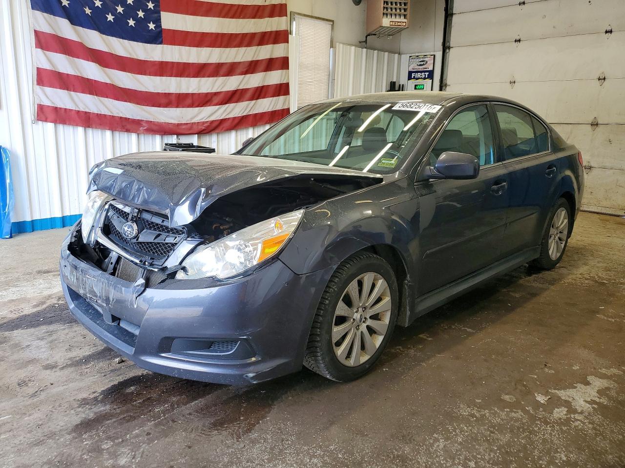 2011 Subaru Legacy 2.5i Limited Серый vin: 4S3BMBK61B3261598