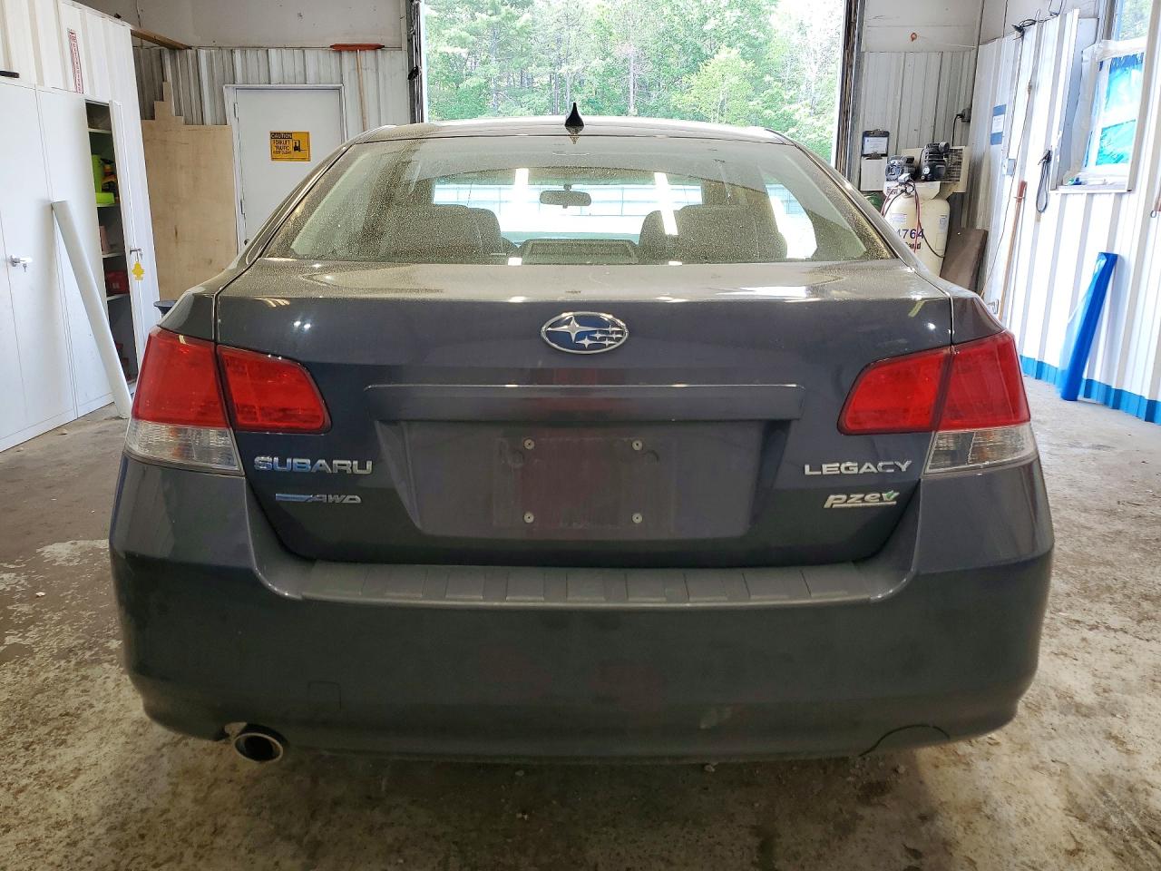 2011 Subaru Legacy 2.5i Limited Серый vin: 4S3BMBK61B3261598