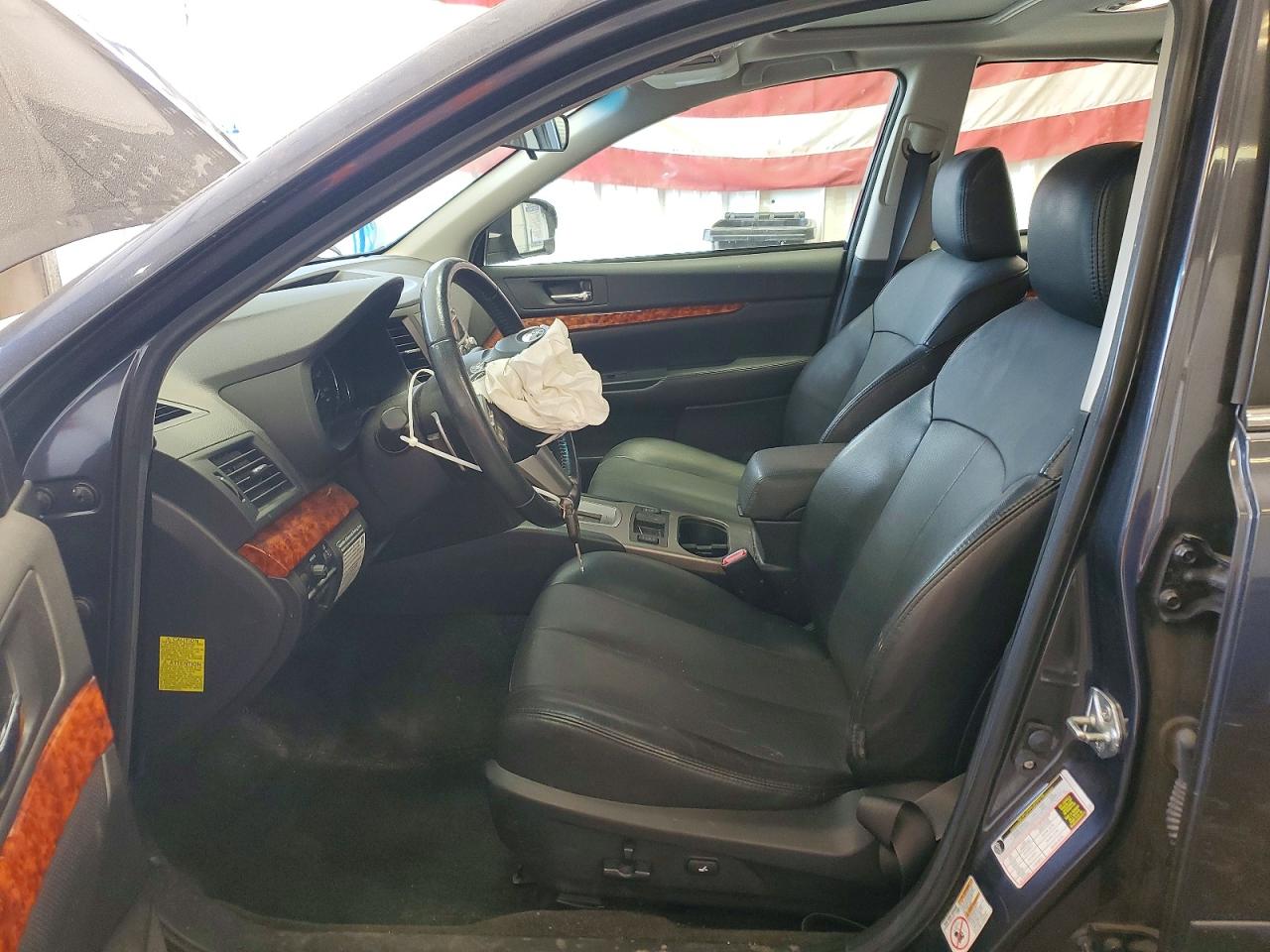 2011 Subaru Legacy 2.5i Limited Серый vin: 4S3BMBK61B3261598