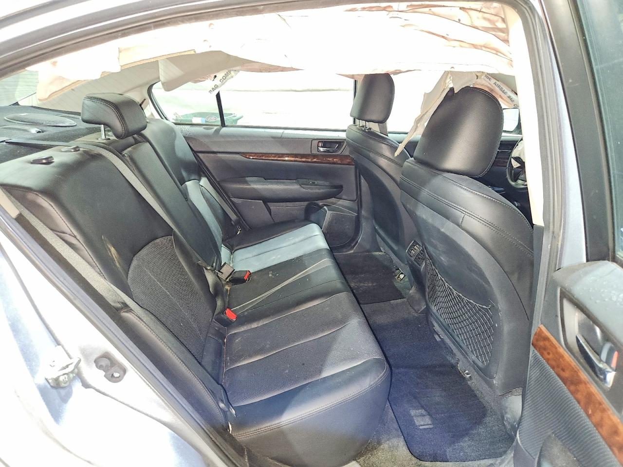 2013 Subaru Legacy 2.5i Limited Silver vin: 4S3BMBK61D3022796