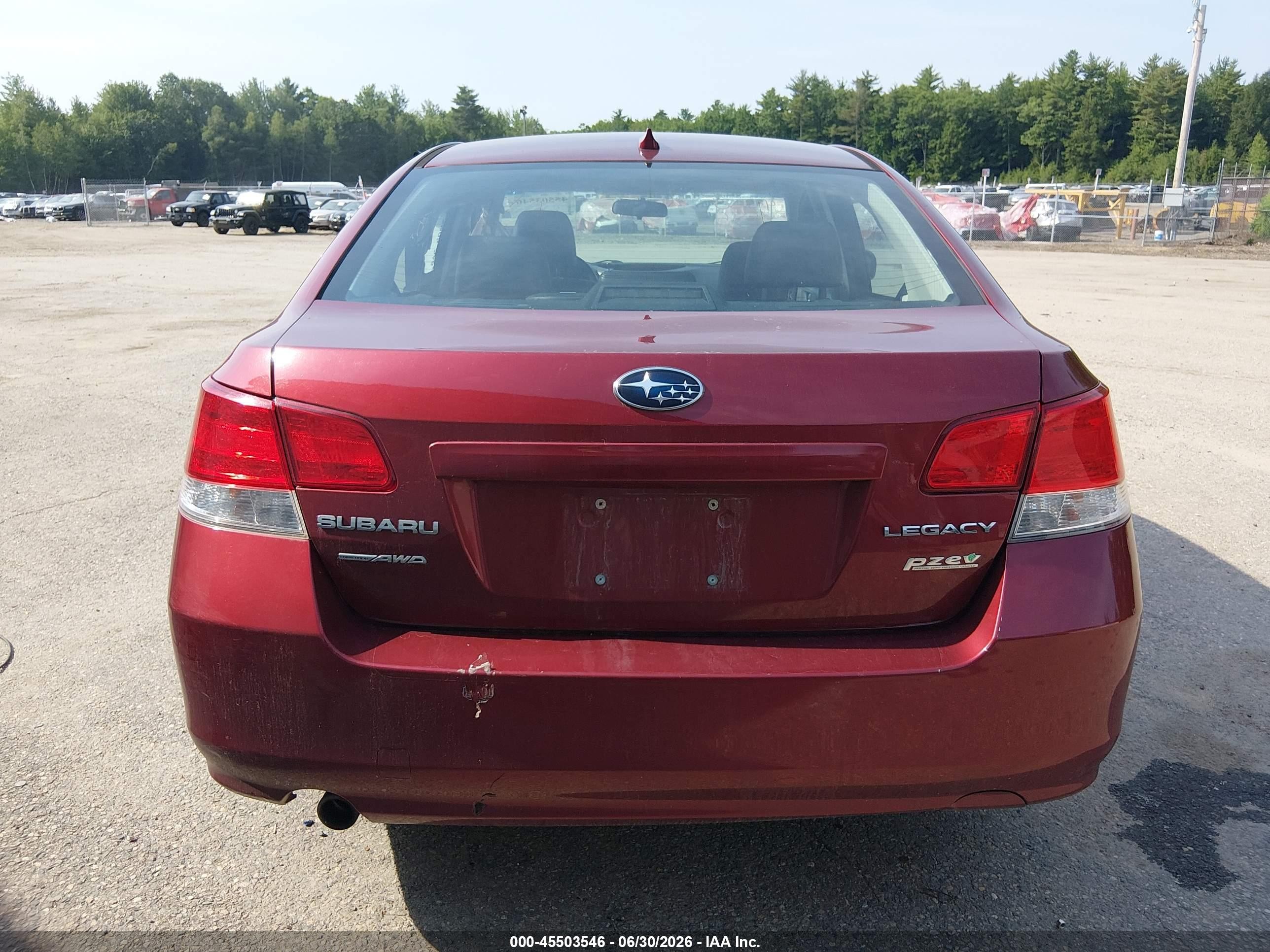 2013 Subaru Legacy 2.5i Limited Red vin: 4S3BMBK61D3027156