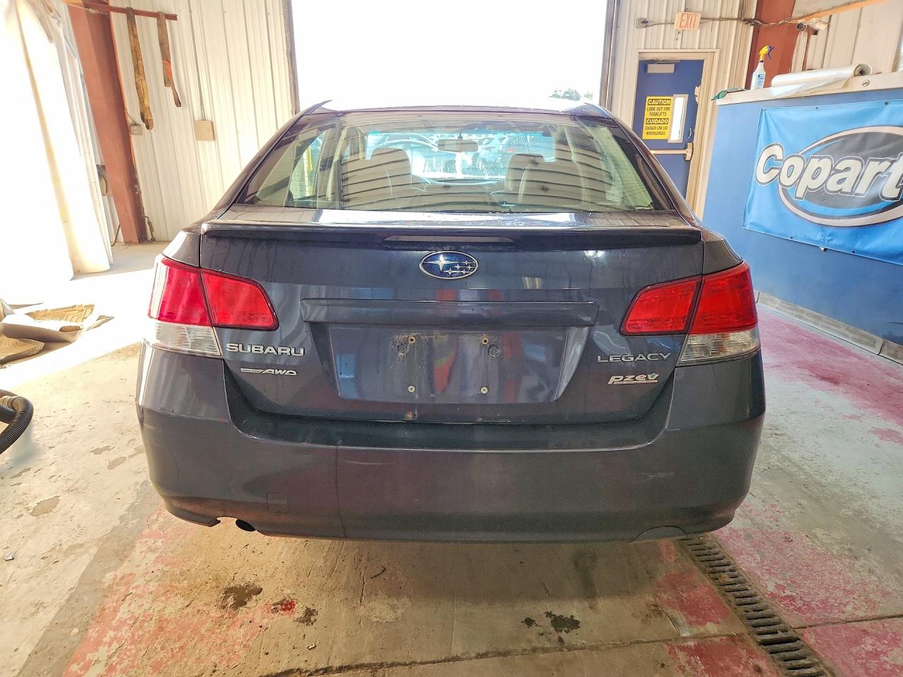 2010 Subaru Legacy 2.5i Limited Gray vin: 4S3BMBK62A3227796