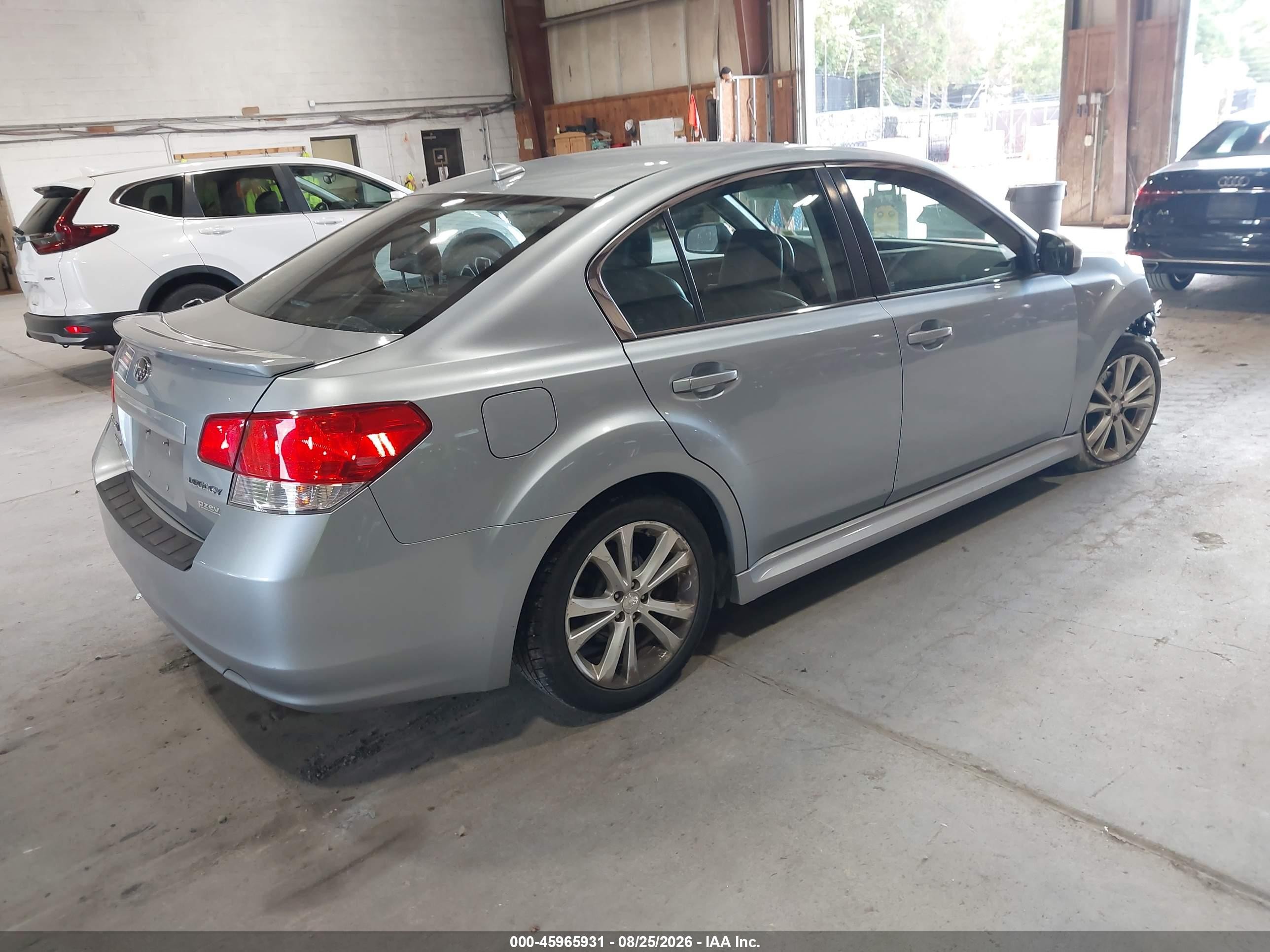 2013 Subaru Legacy 2.5i Limited Gray vin: 4S3BMBK62D3029840