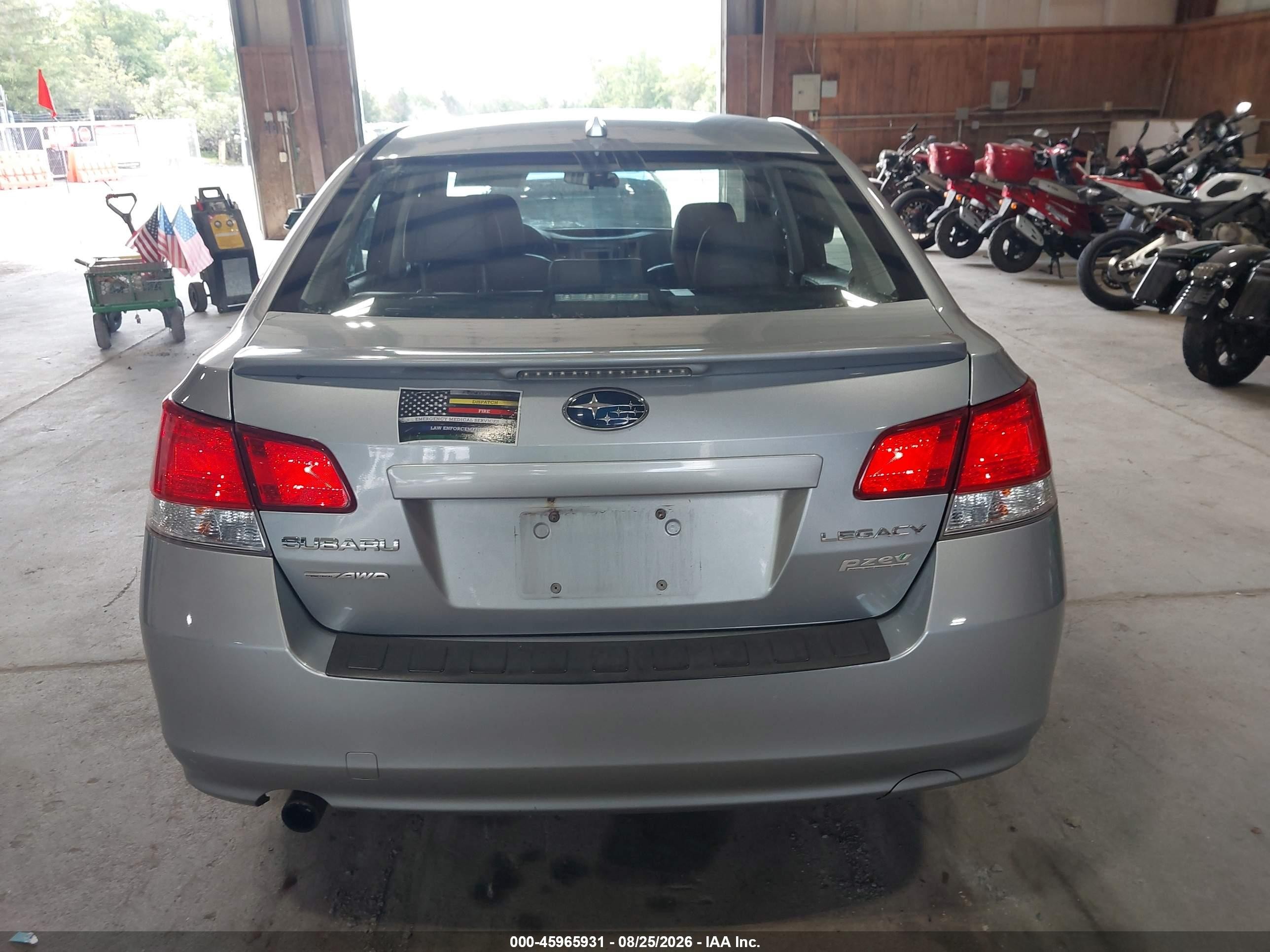 2013 Subaru Legacy 2.5i Limited Gray vin: 4S3BMBK62D3029840