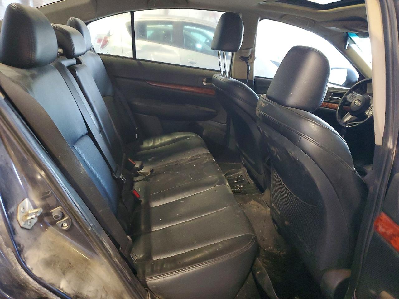 2011 Subaru Legacy 2.5i Limited Черный vin: 4S3BMBK63B3215450