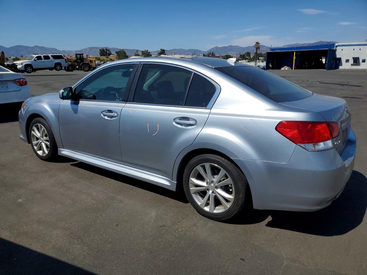 2013 Subaru Legacy 2.5i Limited Silver vin: 4S3BMBK63D3011069