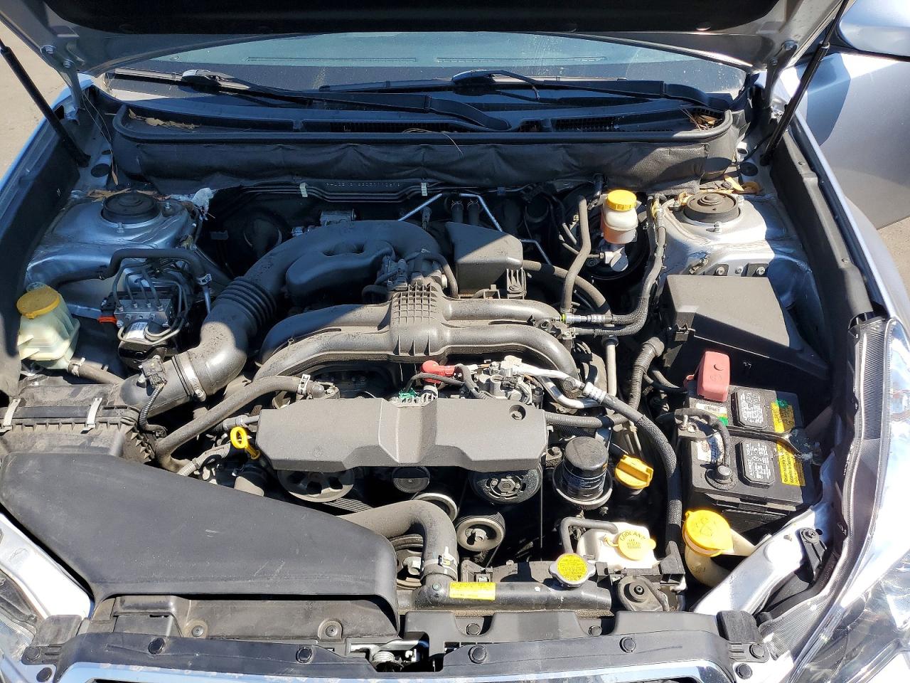 2013 Subaru Legacy 2.5i Limited Silver vin: 4S3BMBK63D3011069
