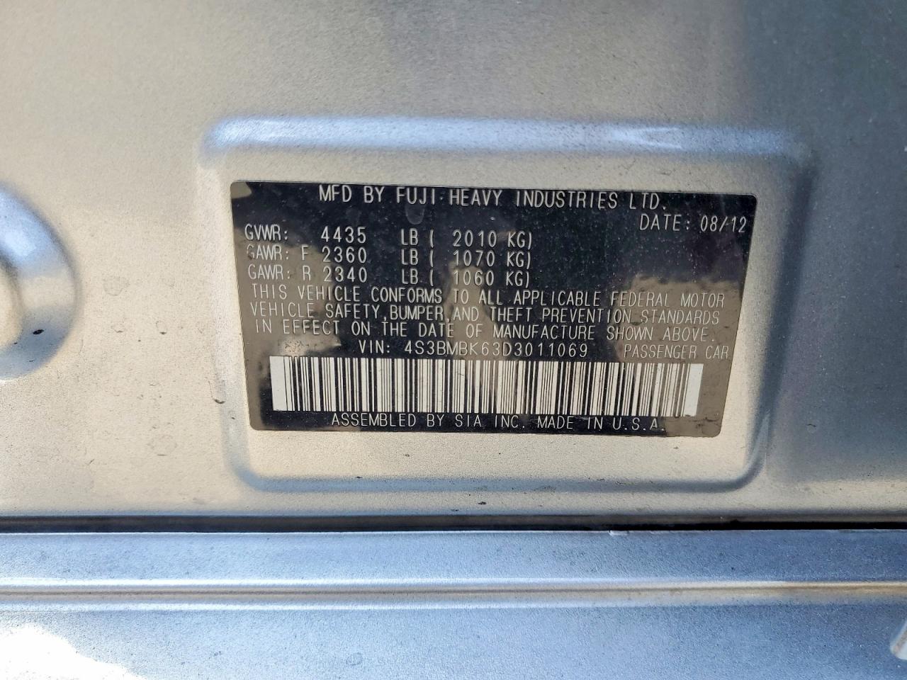 2013 Subaru Legacy 2.5i Limited Silver vin: 4S3BMBK63D3011069