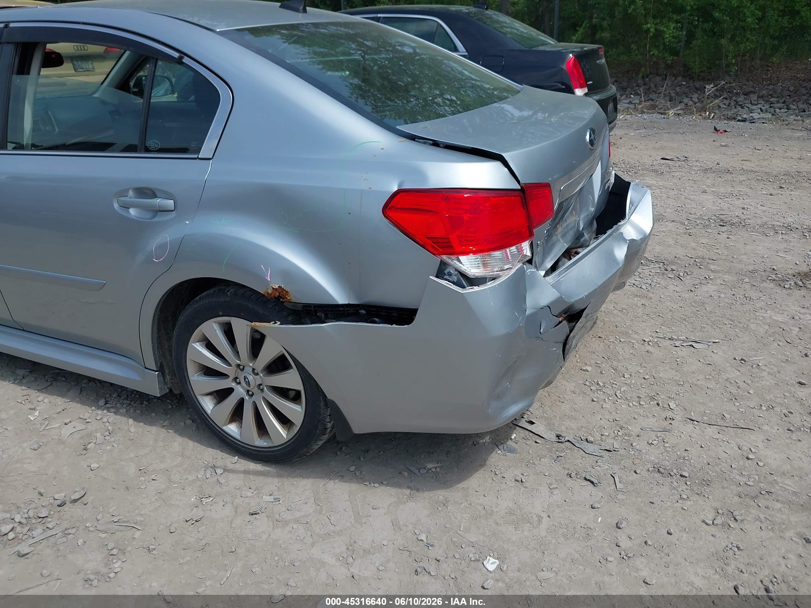 2012 Subaru Legacy 2.5i Limited Синий vin: 4S3BMBK64C3022046