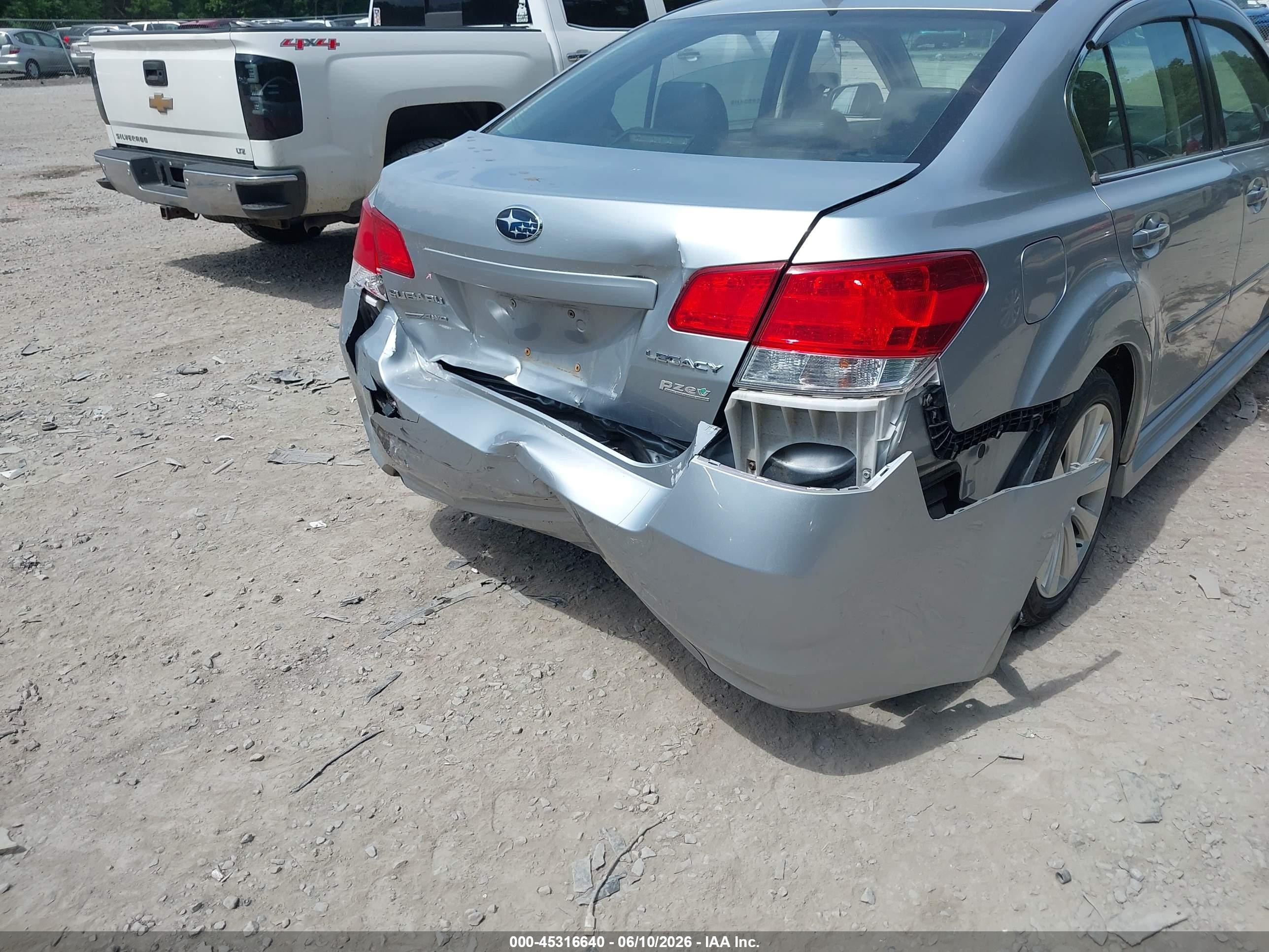 2012 Subaru Legacy 2.5i Limited Синий vin: 4S3BMBK64C3022046