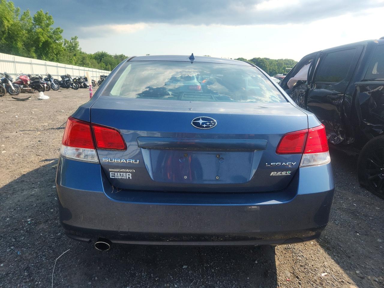 2013 Subaru Legacy 2.5i Limited Blue vin: 4S3BMBK64D3017513