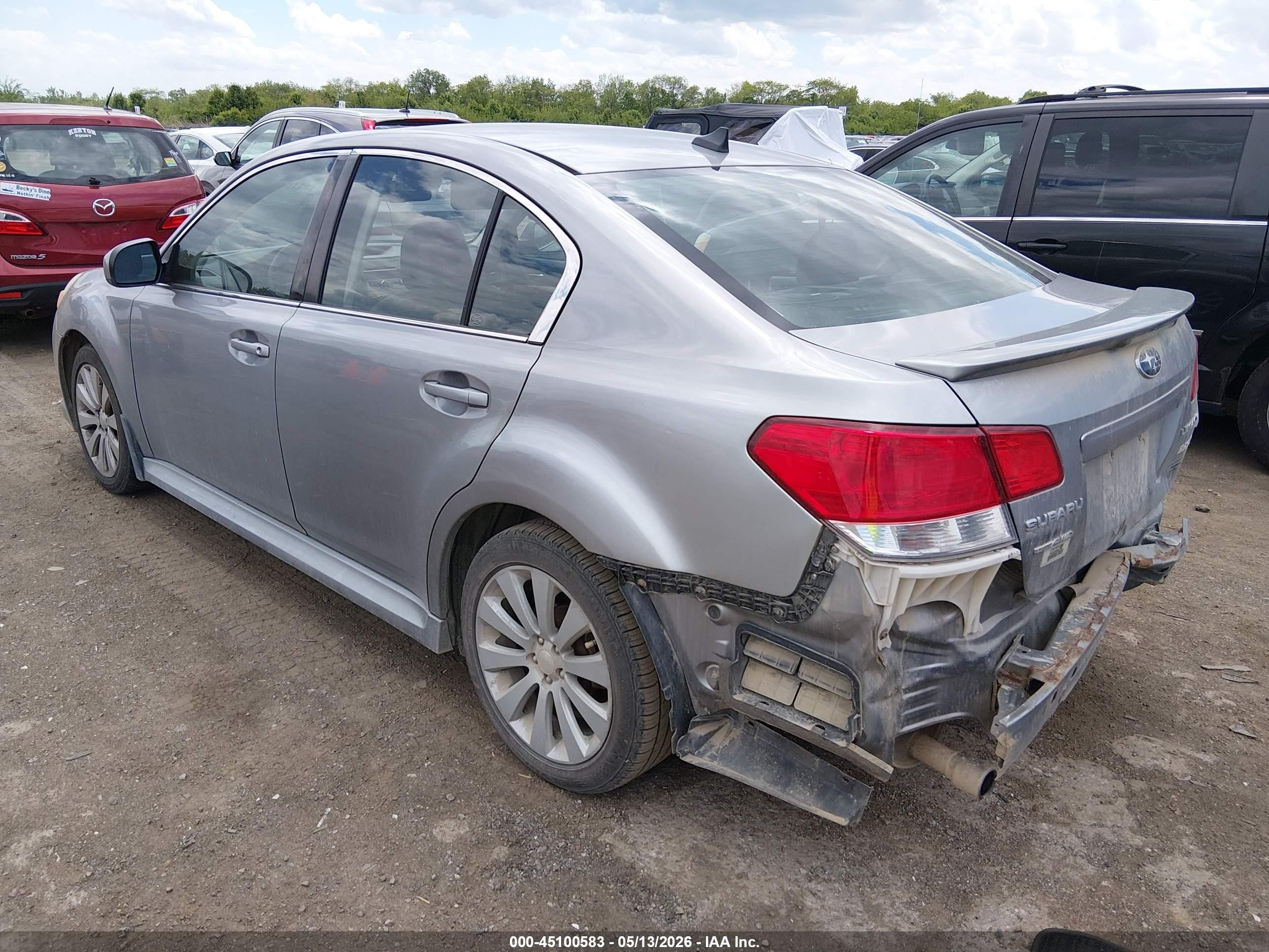 2011 Subaru Legacy 2.5i Limited Silver vin: 4S3BMBK65B3251009