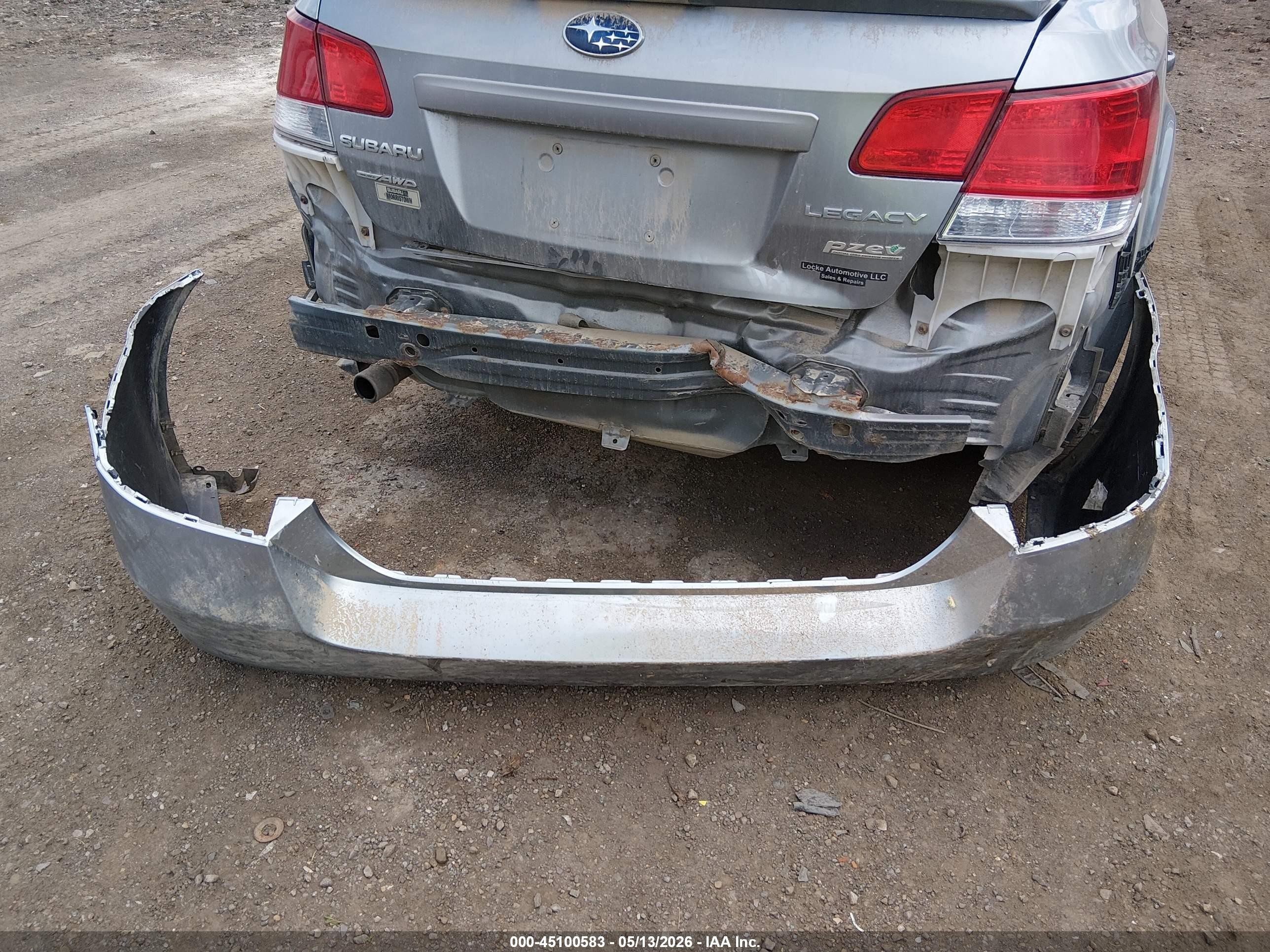 2011 Subaru Legacy 2.5i Limited Silver vin: 4S3BMBK65B3251009