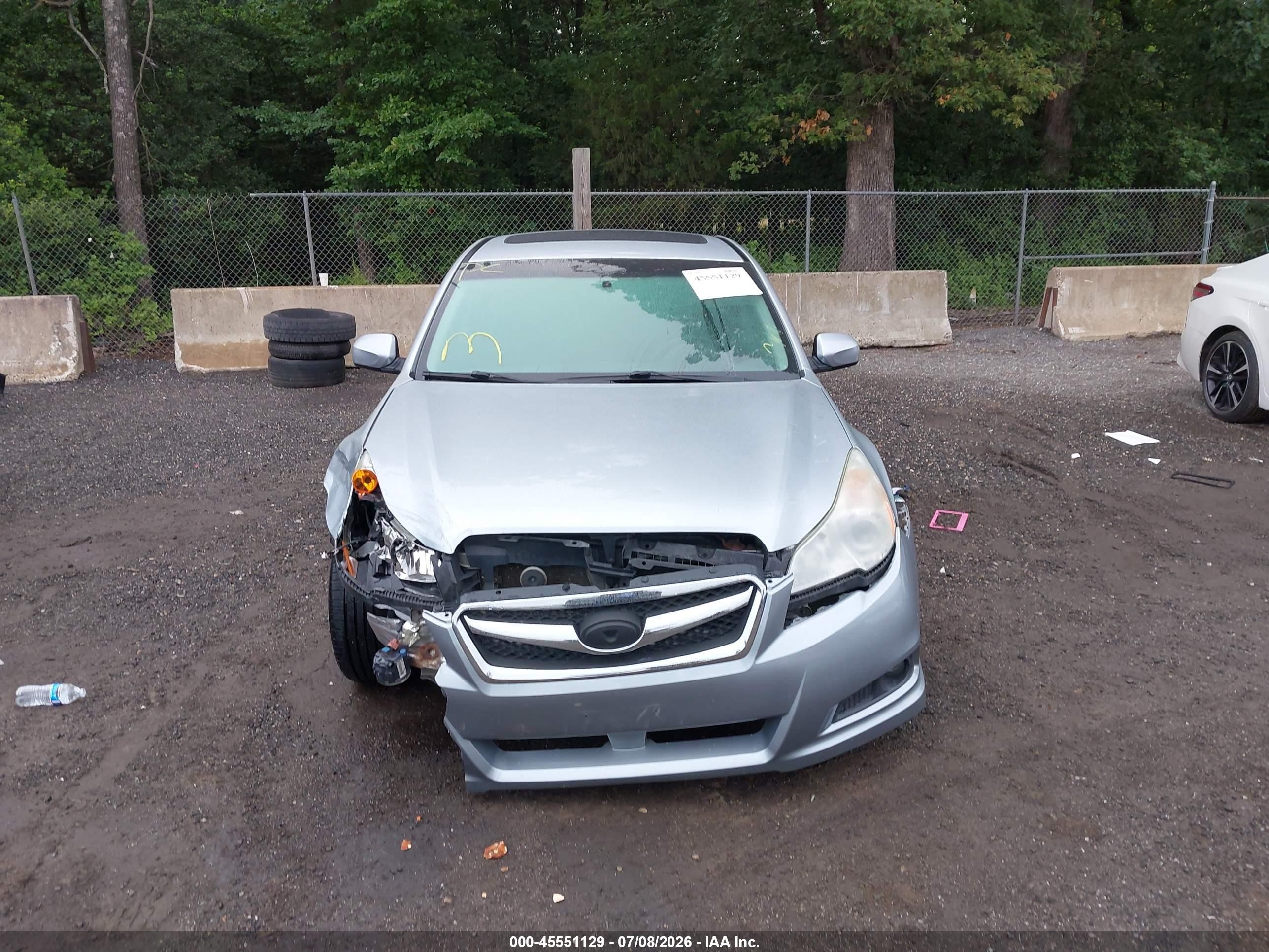 2012 Subaru Legacy 2.5i Limited Silver vin: 4S3BMBK65C3013839