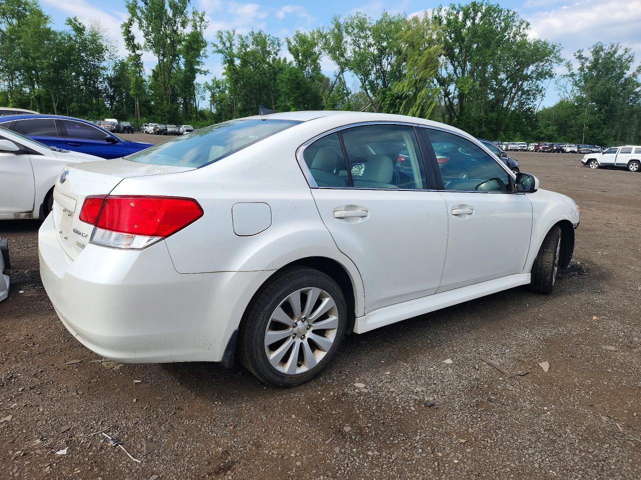 2011 Subaru Legacy 2.5i Limited Белый vin: 4S3BMBK66B3222523