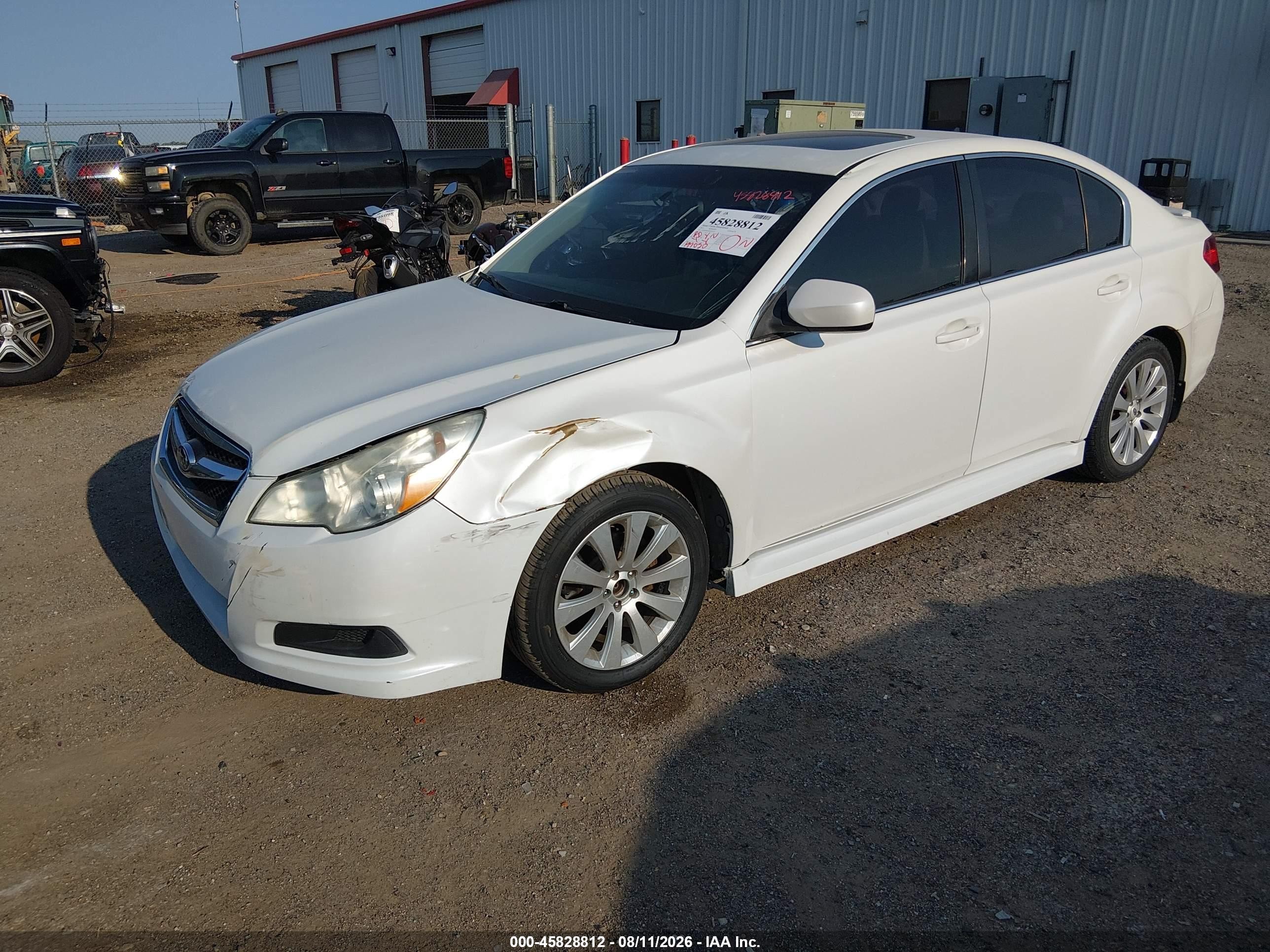2011 Subaru Legacy 2.5i Limited White vin: 4S3BMBK66B3261774