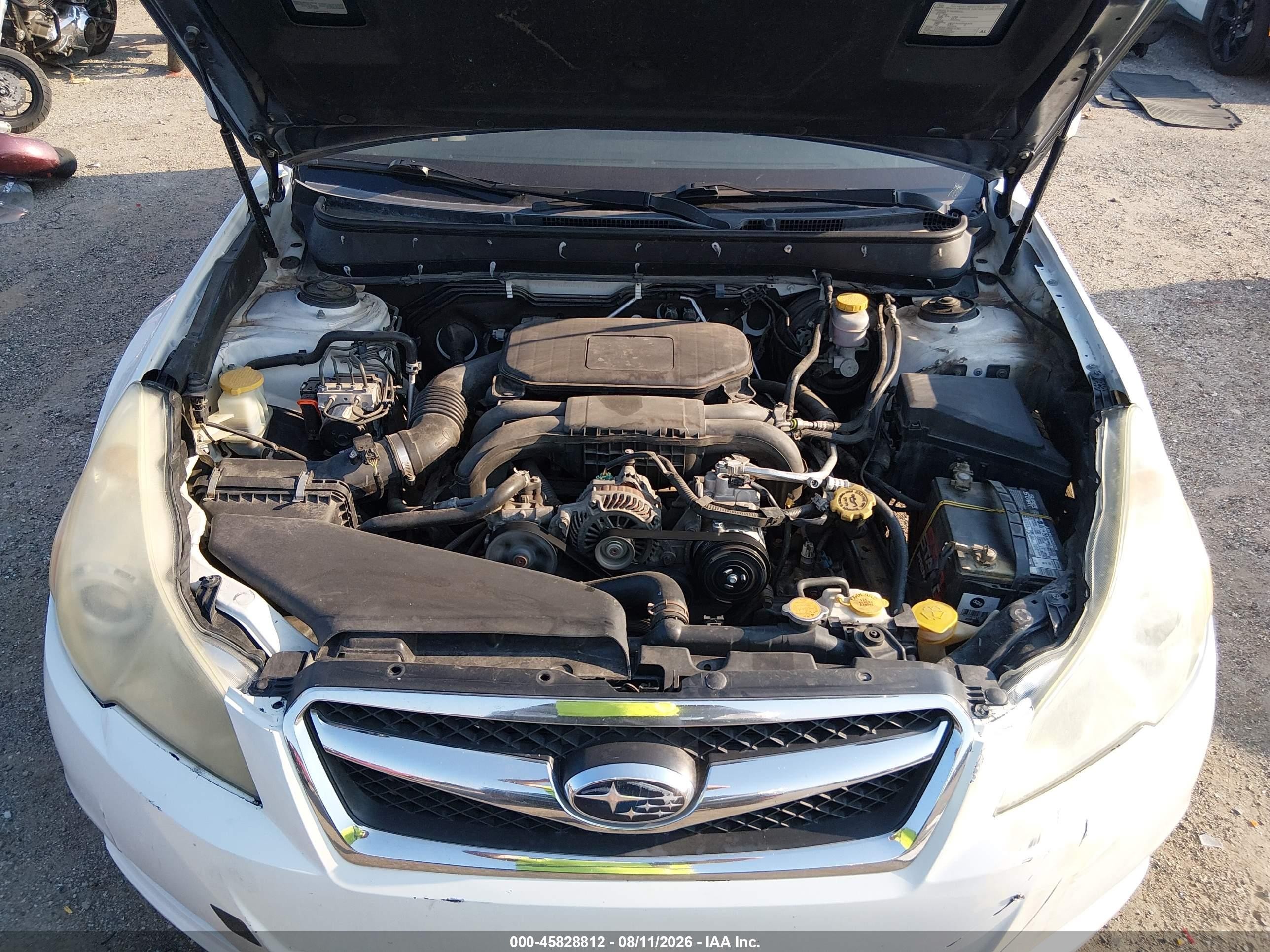 2011 Subaru Legacy 2.5i Limited White vin: 4S3BMBK66B3261774