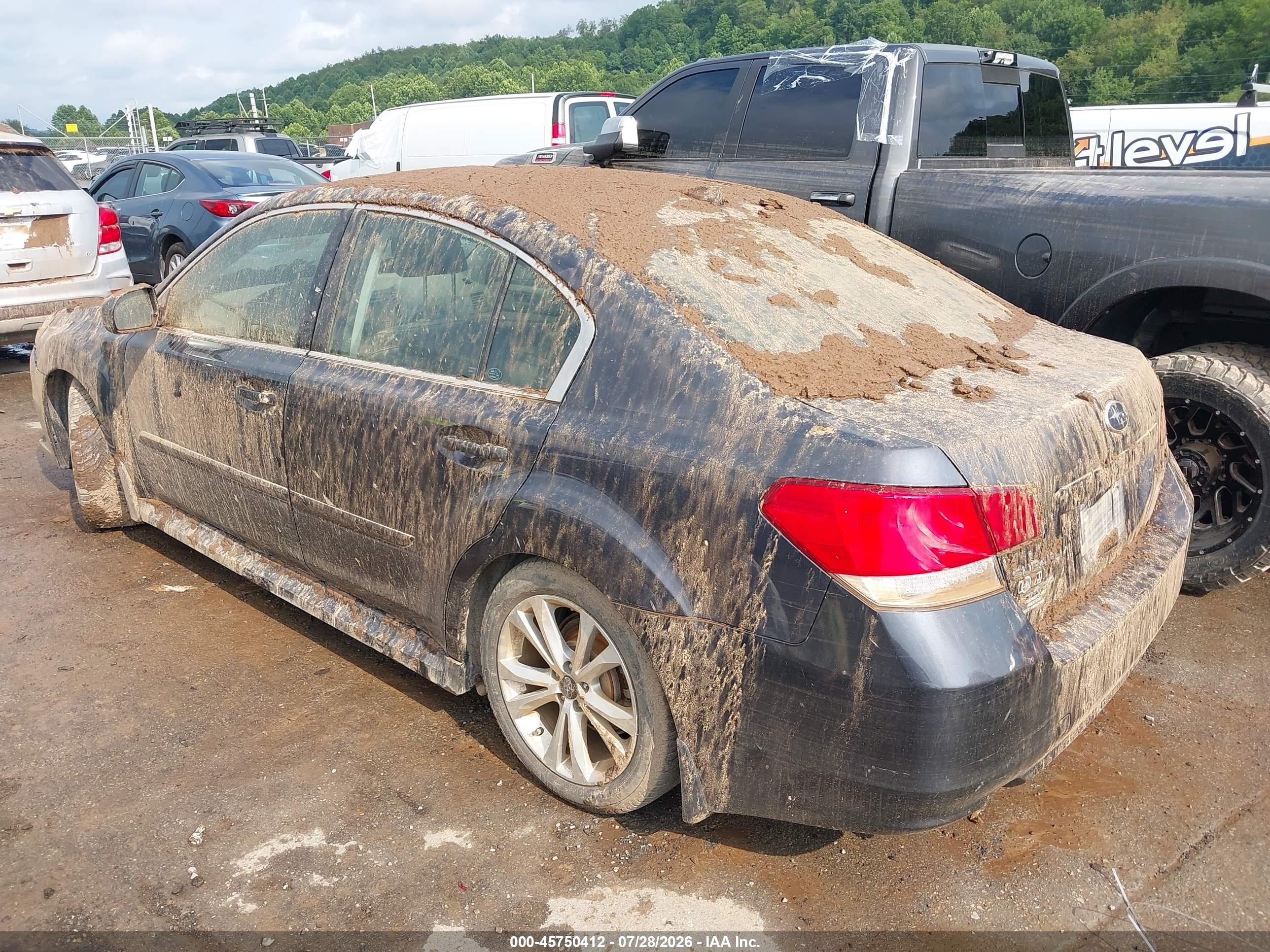 2013 Subaru Legacy 2.5i Limited Gray vin: 4S3BMBK66D3021062